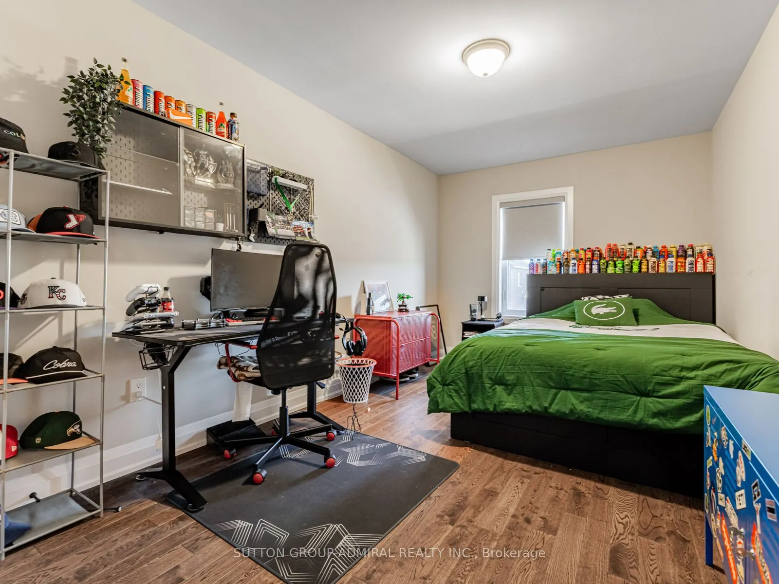 915 Isaac Phillips Way