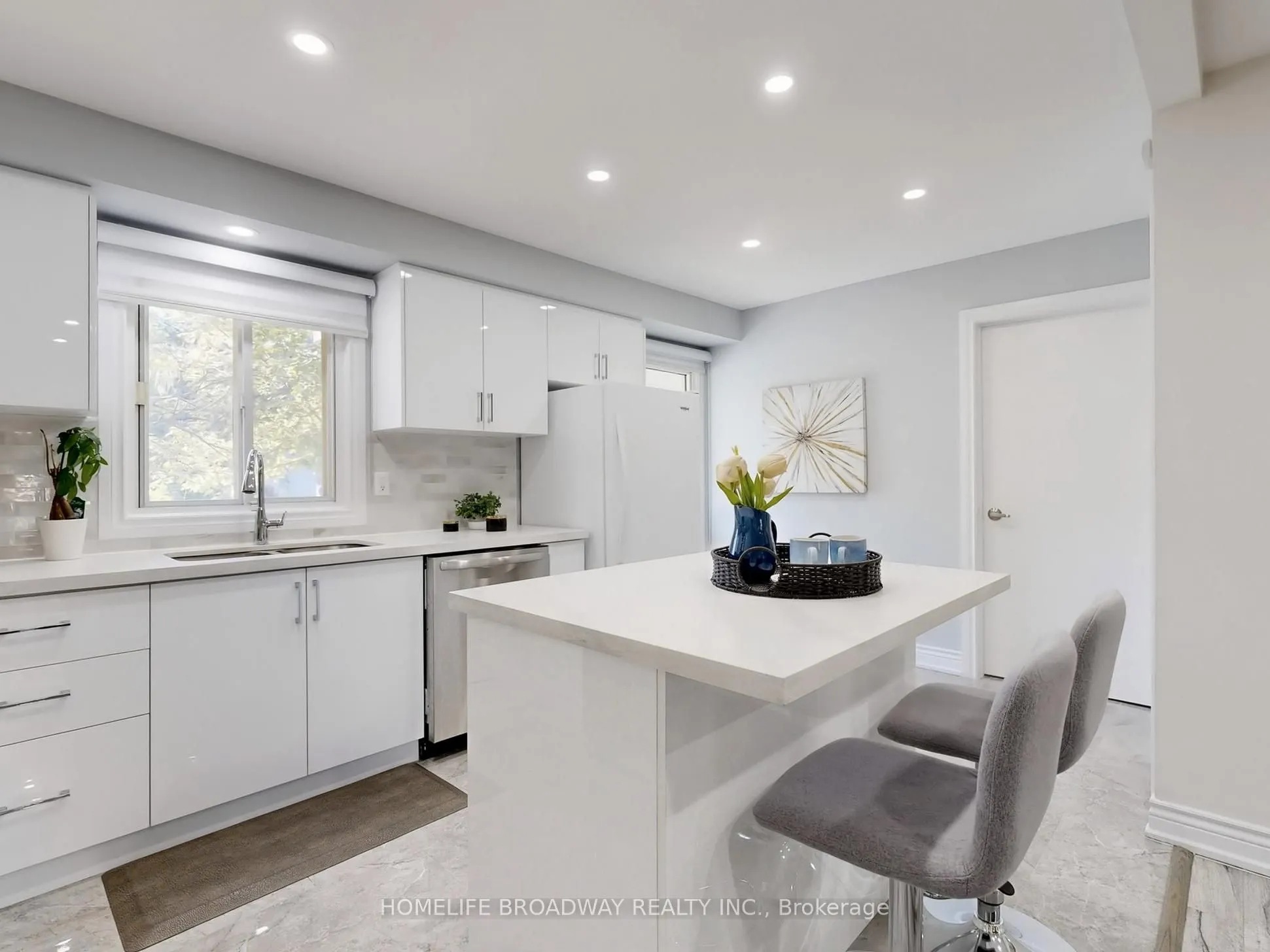 109 Poplar Crescent, #66