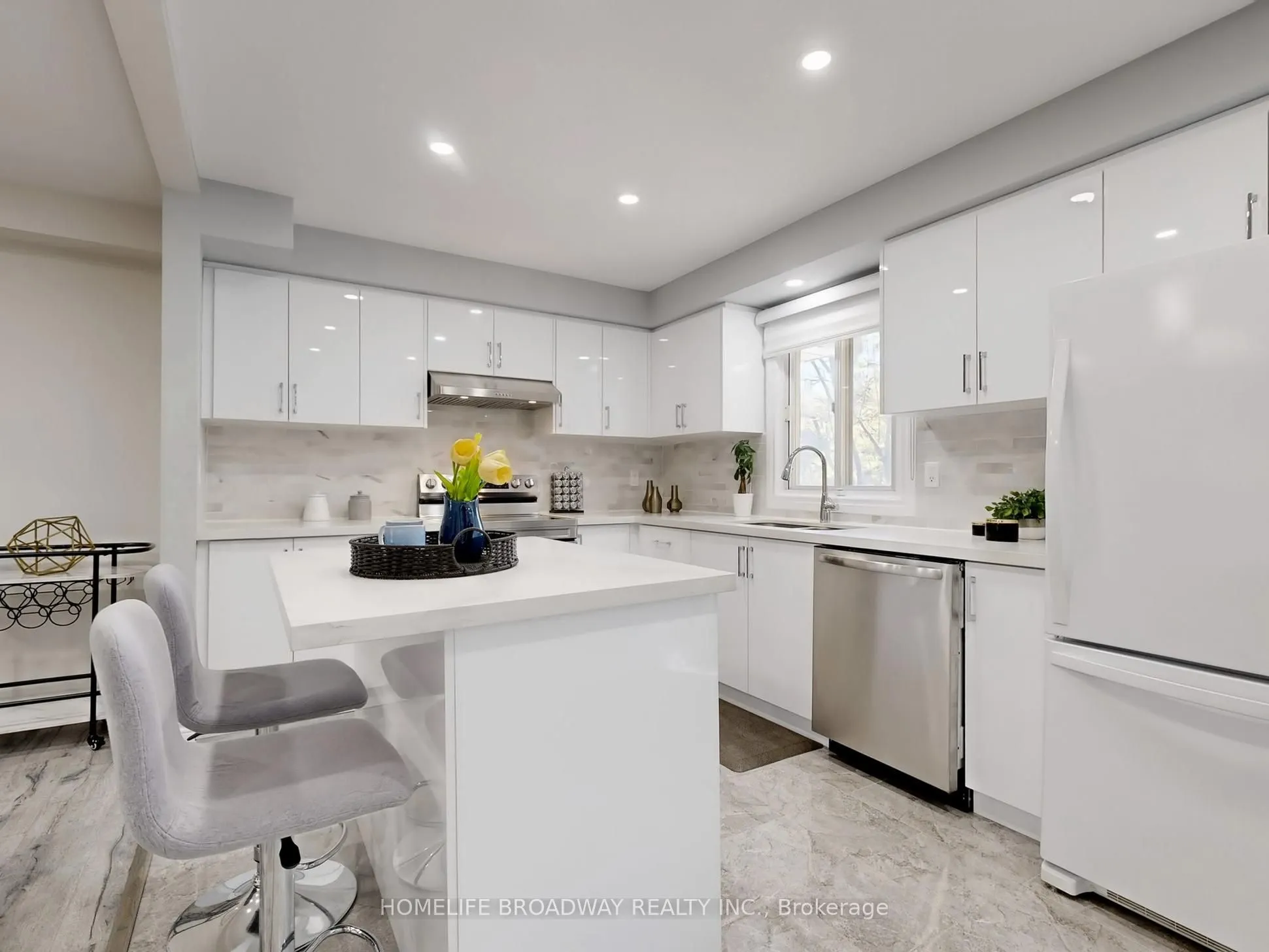 109 Poplar Crescent, #66