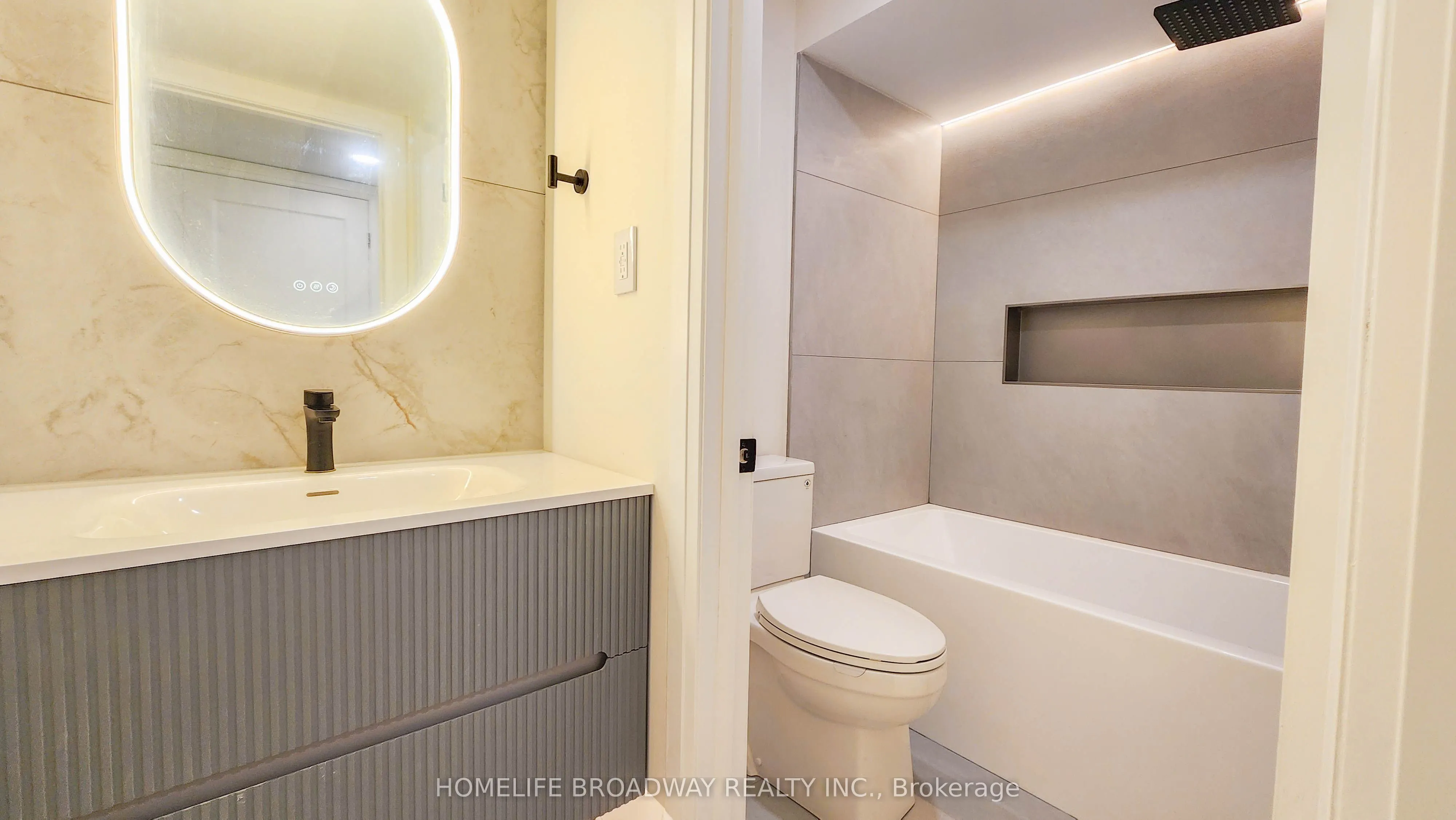 23 Southdale Drive, #(Lower)