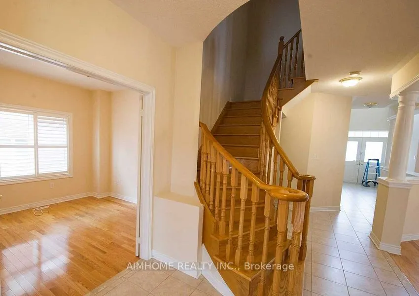 31 Marble Bridge Drive