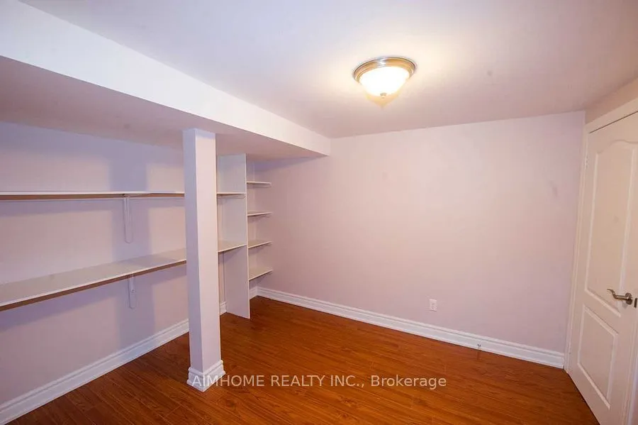 31 Marble Bridge Drive