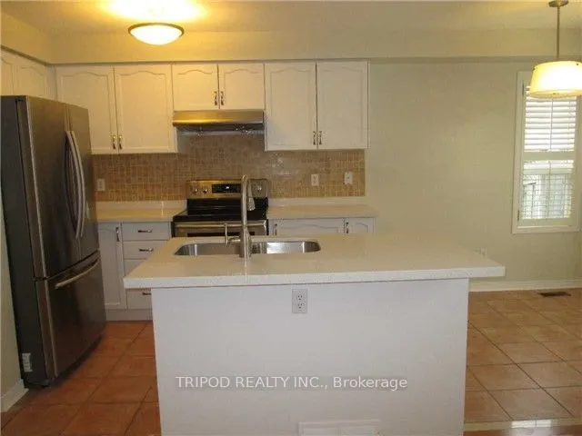 68 Waterton Crescent