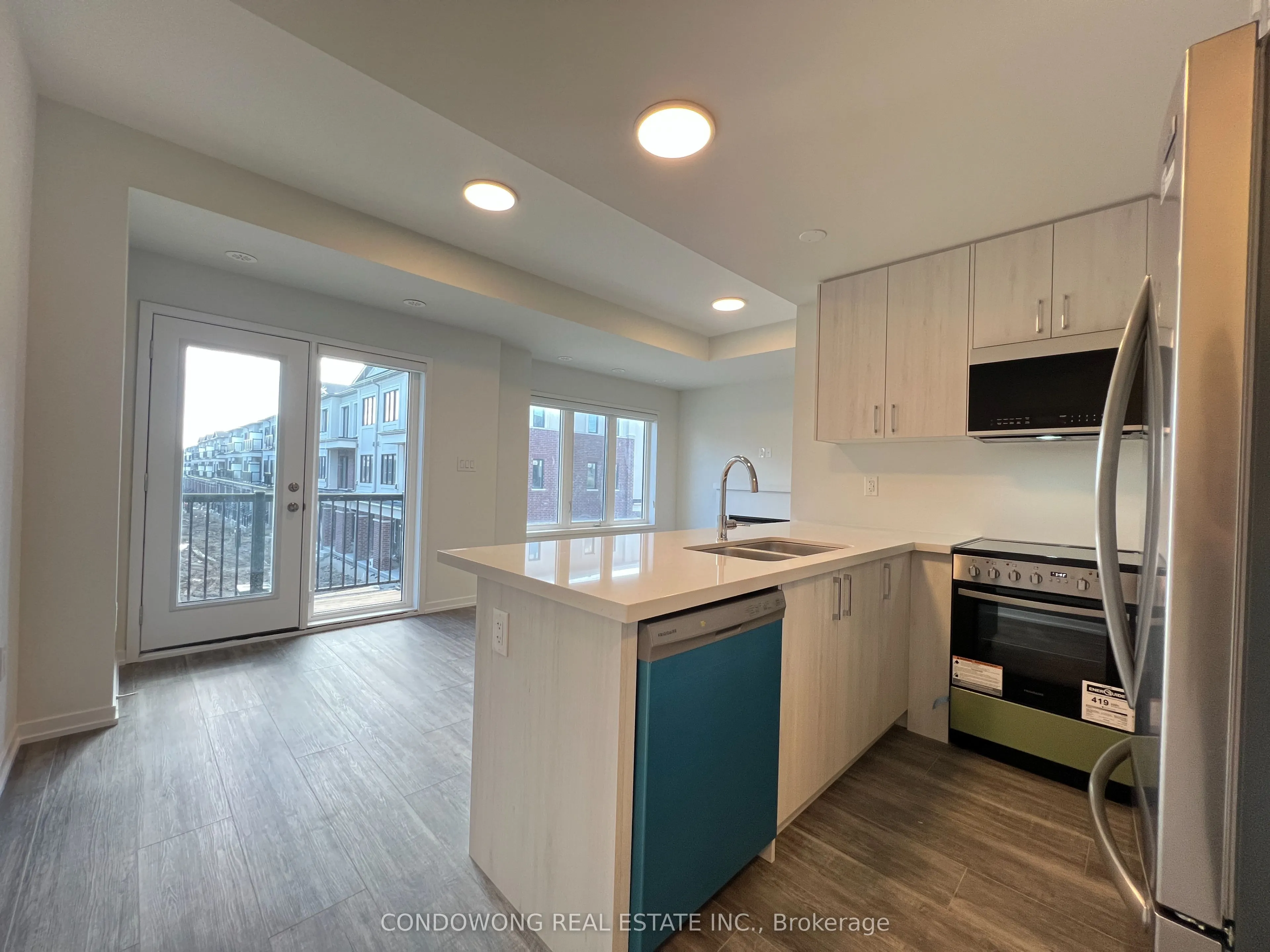 6 Matawin Lane, #141