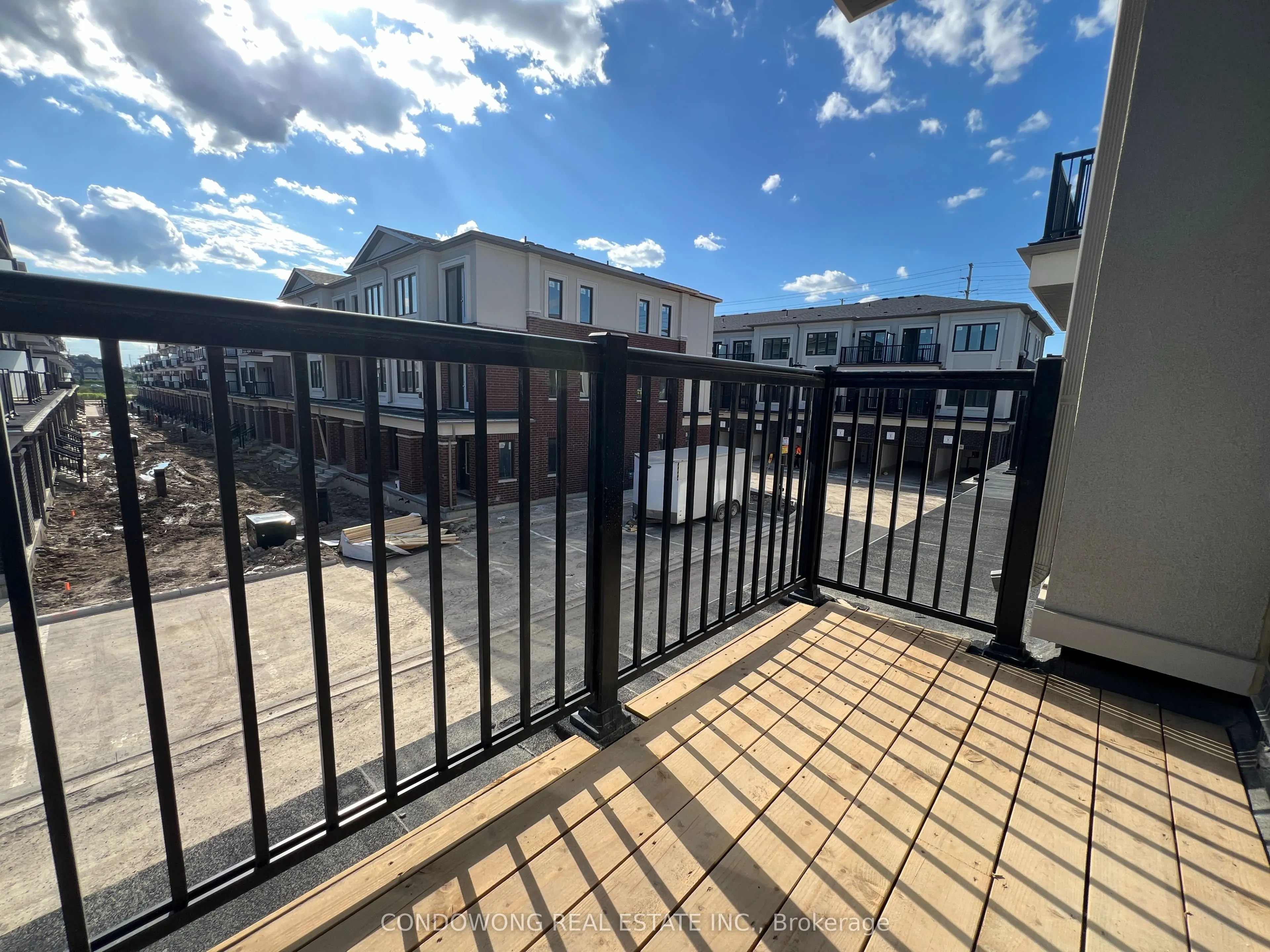 6 Matawin Lane, #141