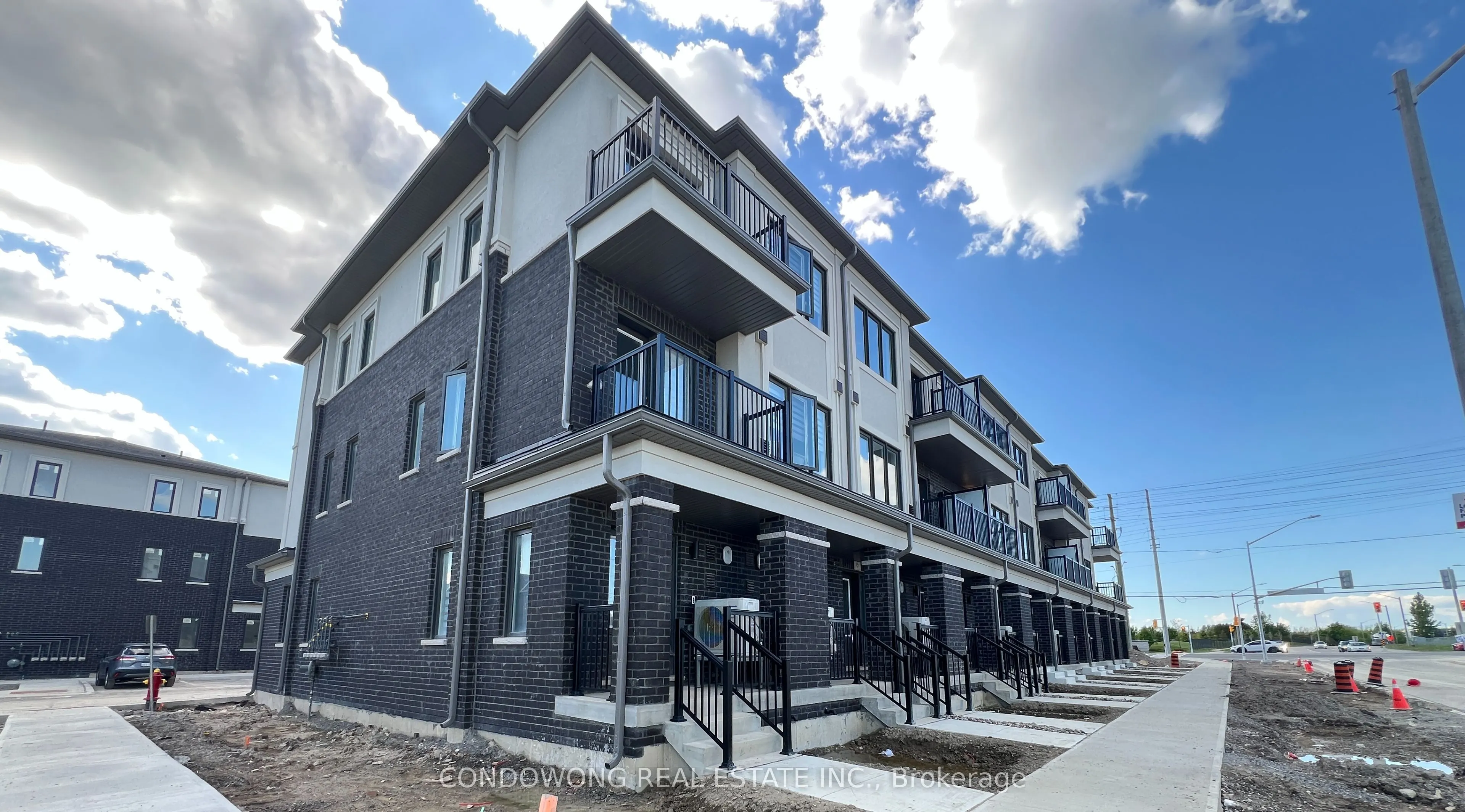 6 Matawin Lane, #141