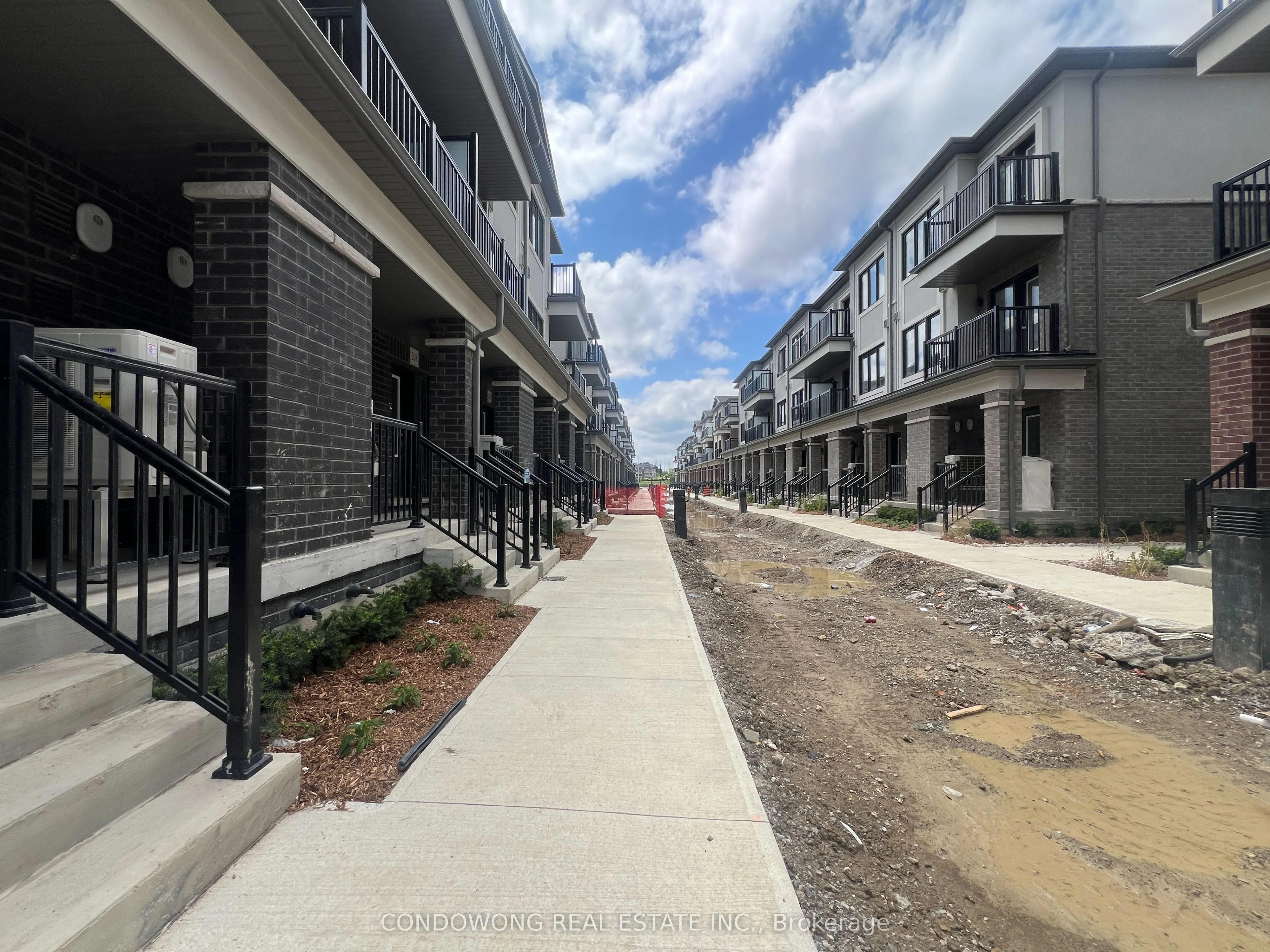 214 Matawin Lane, #133