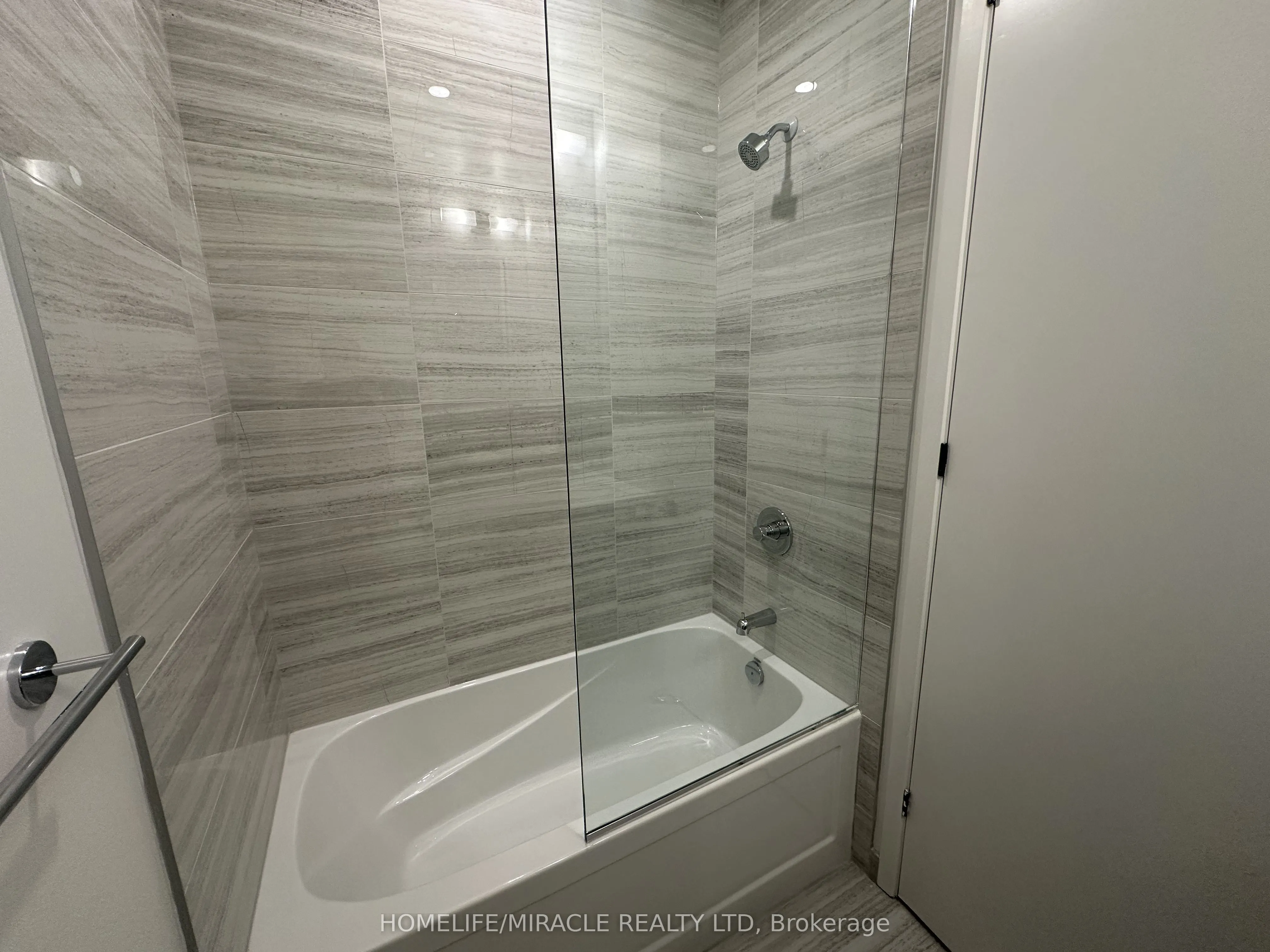 28 Interchange Way, #PH105