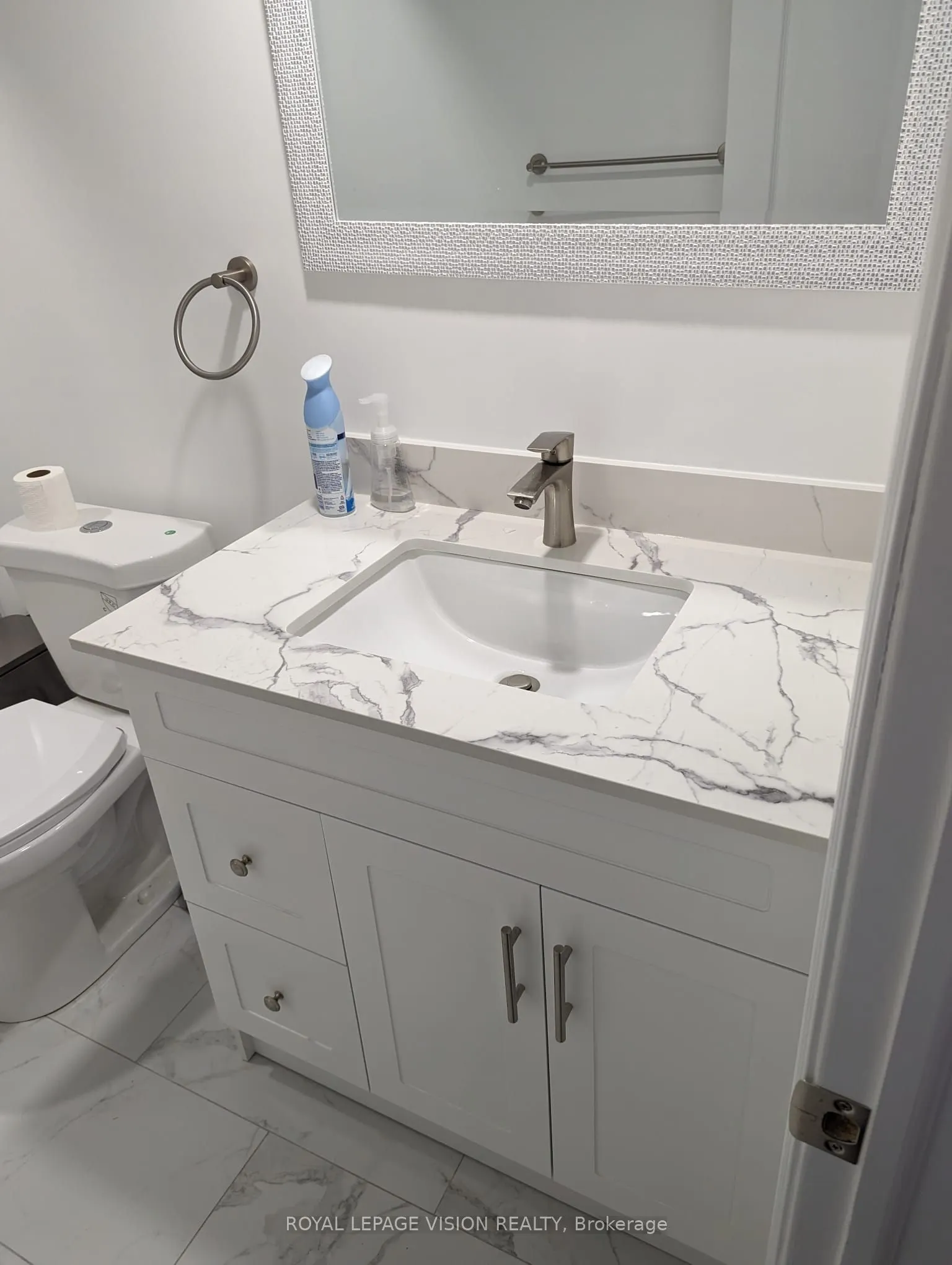 34 Liam Lane, #basement