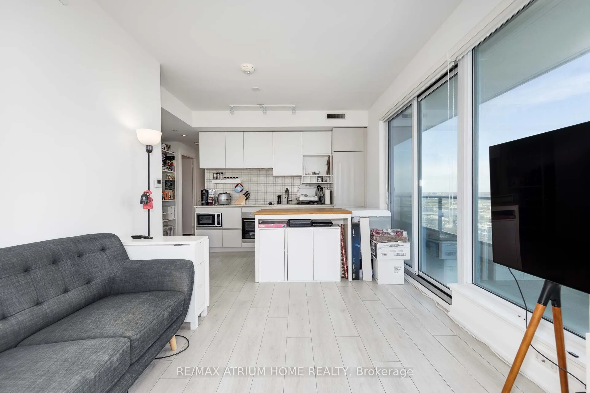 950 Portage Parkway, #2706