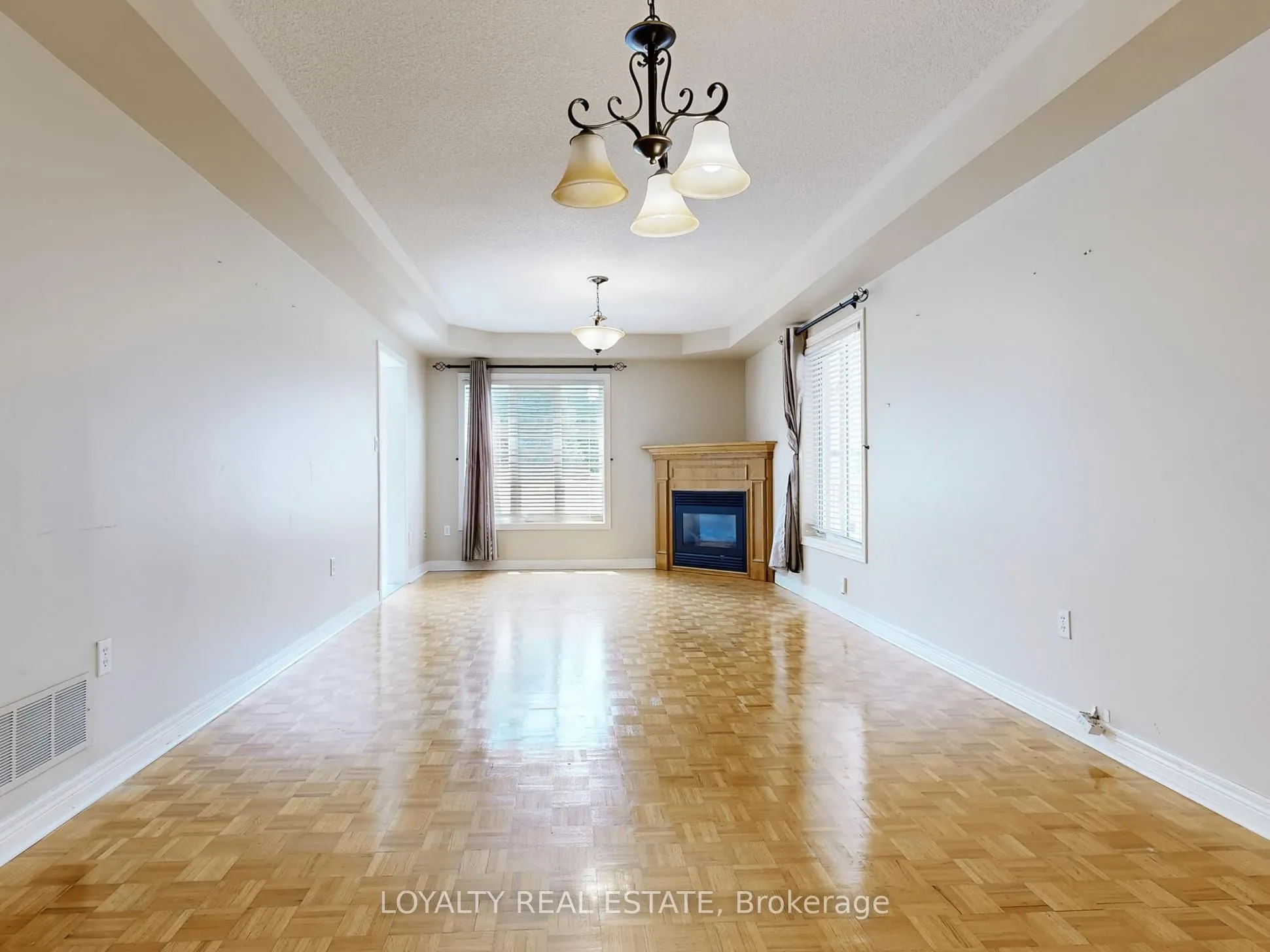 50 Thornton Crescent, #Upper Level