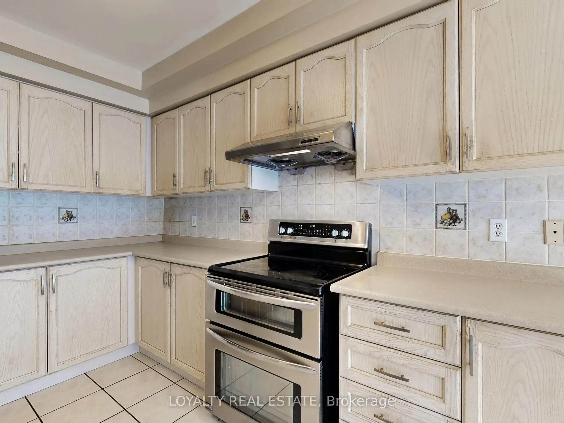 50 Thornton Crescent, #Upper Level