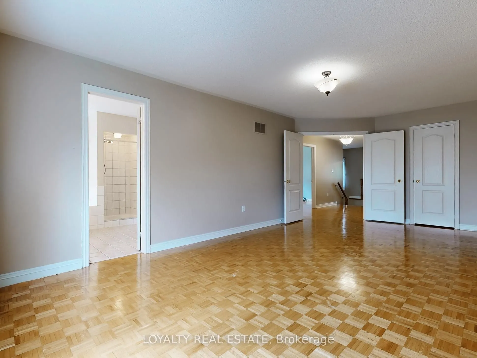 50 Thornton Crescent, #Upper Level