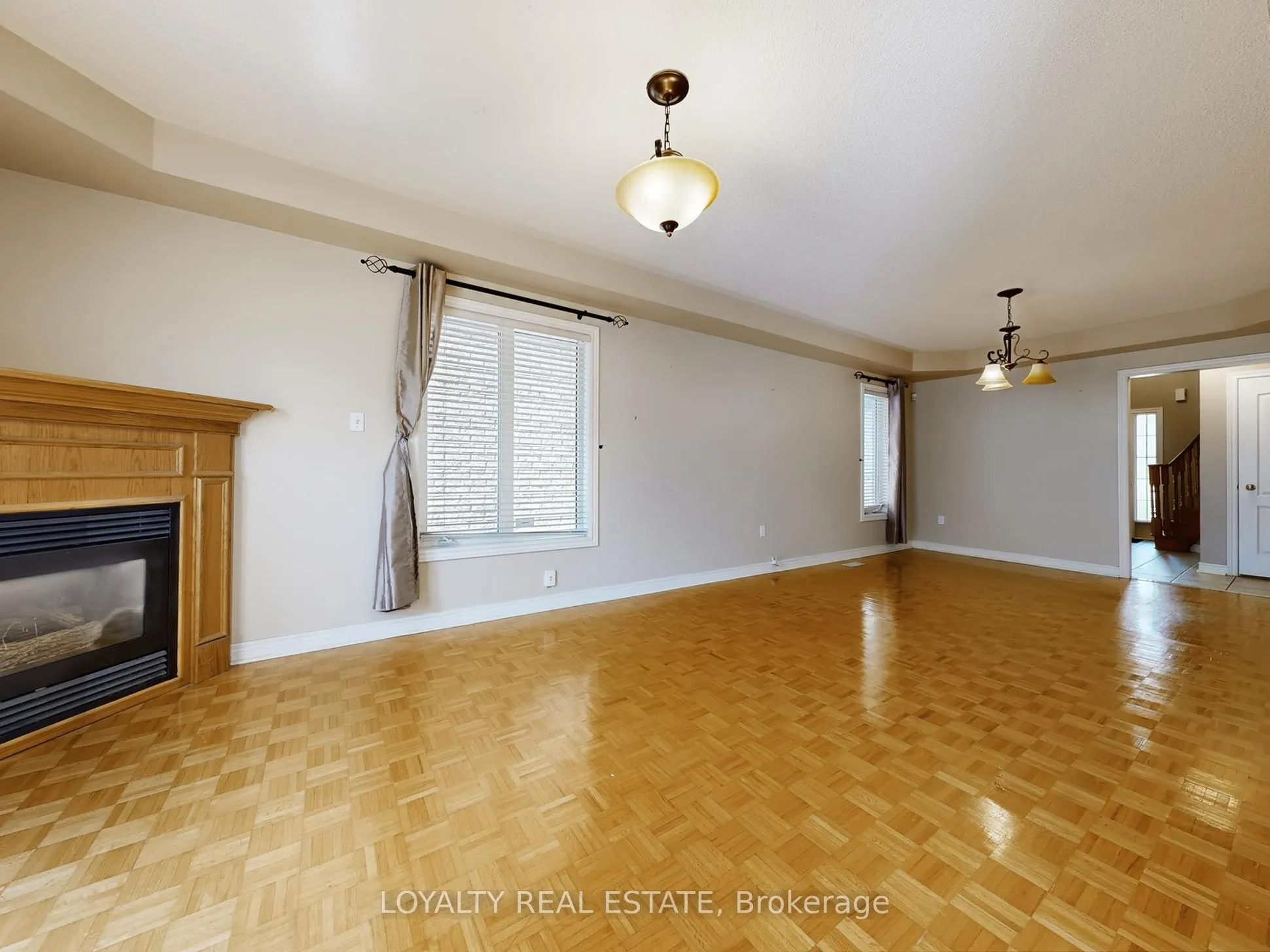 50 Thornton Crescent, #Upper Level