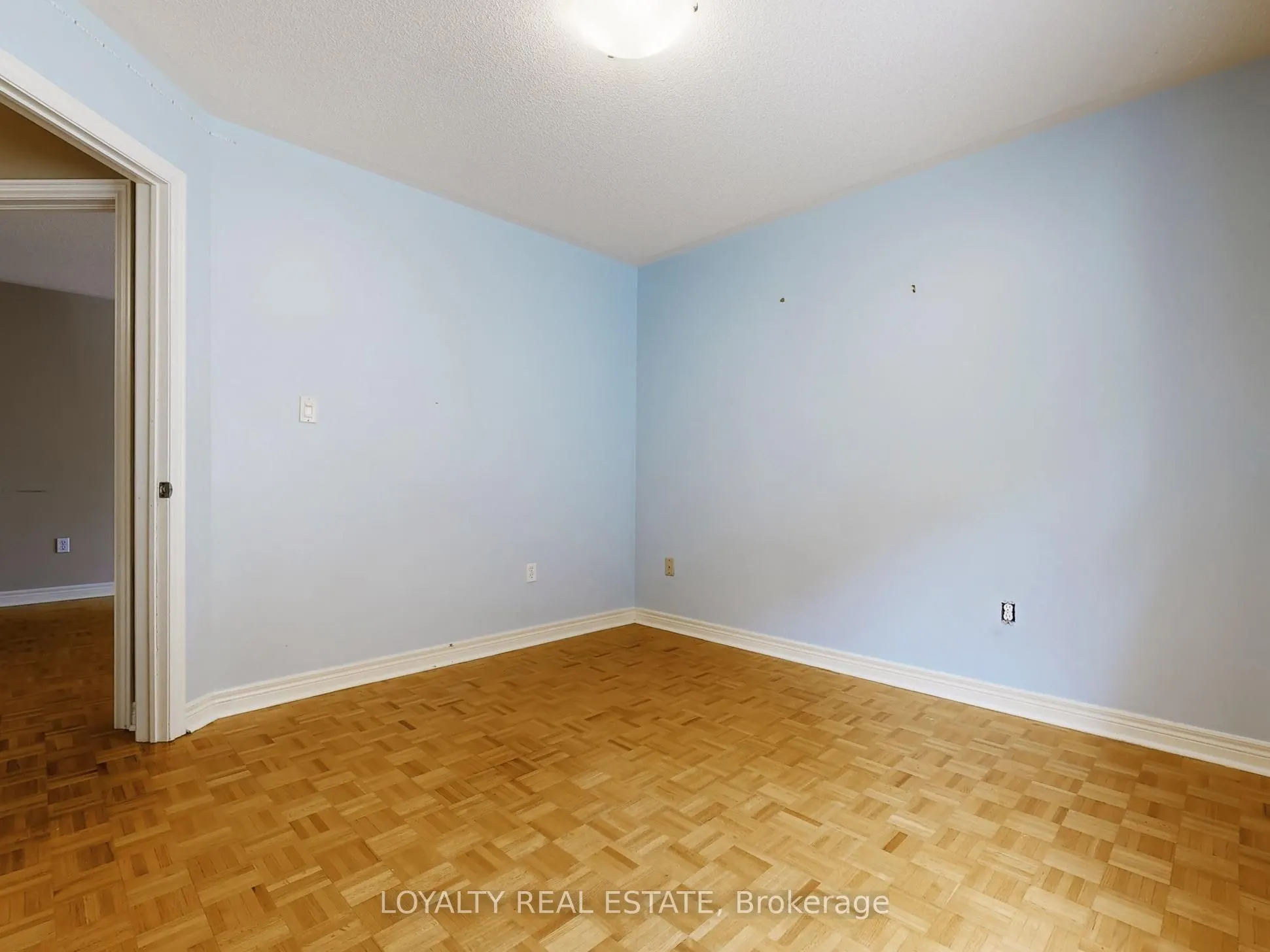 50 Thornton Crescent, #Upper Level