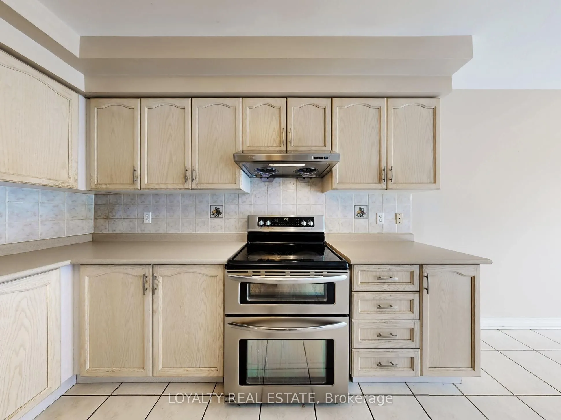 50 Thornton Crescent, #Upper Level