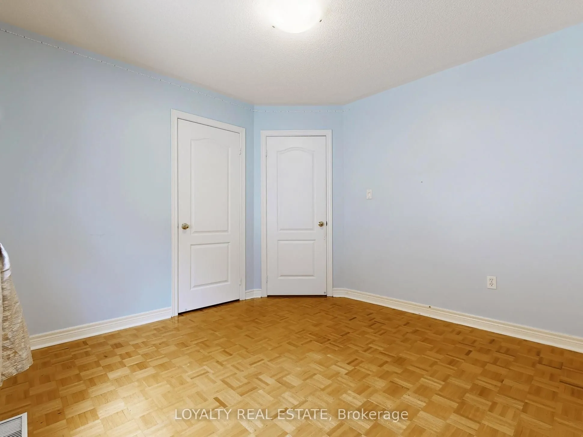 50 Thornton Crescent, #Upper Level