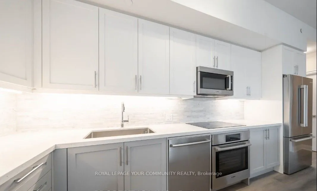 10 Gatineau Drive, #216W