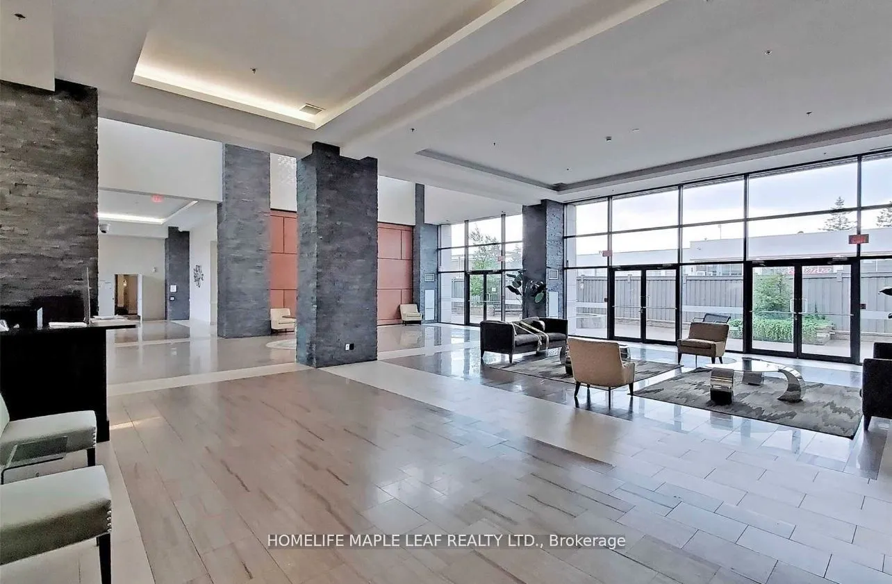 12 Woodstream Boulevard, #514