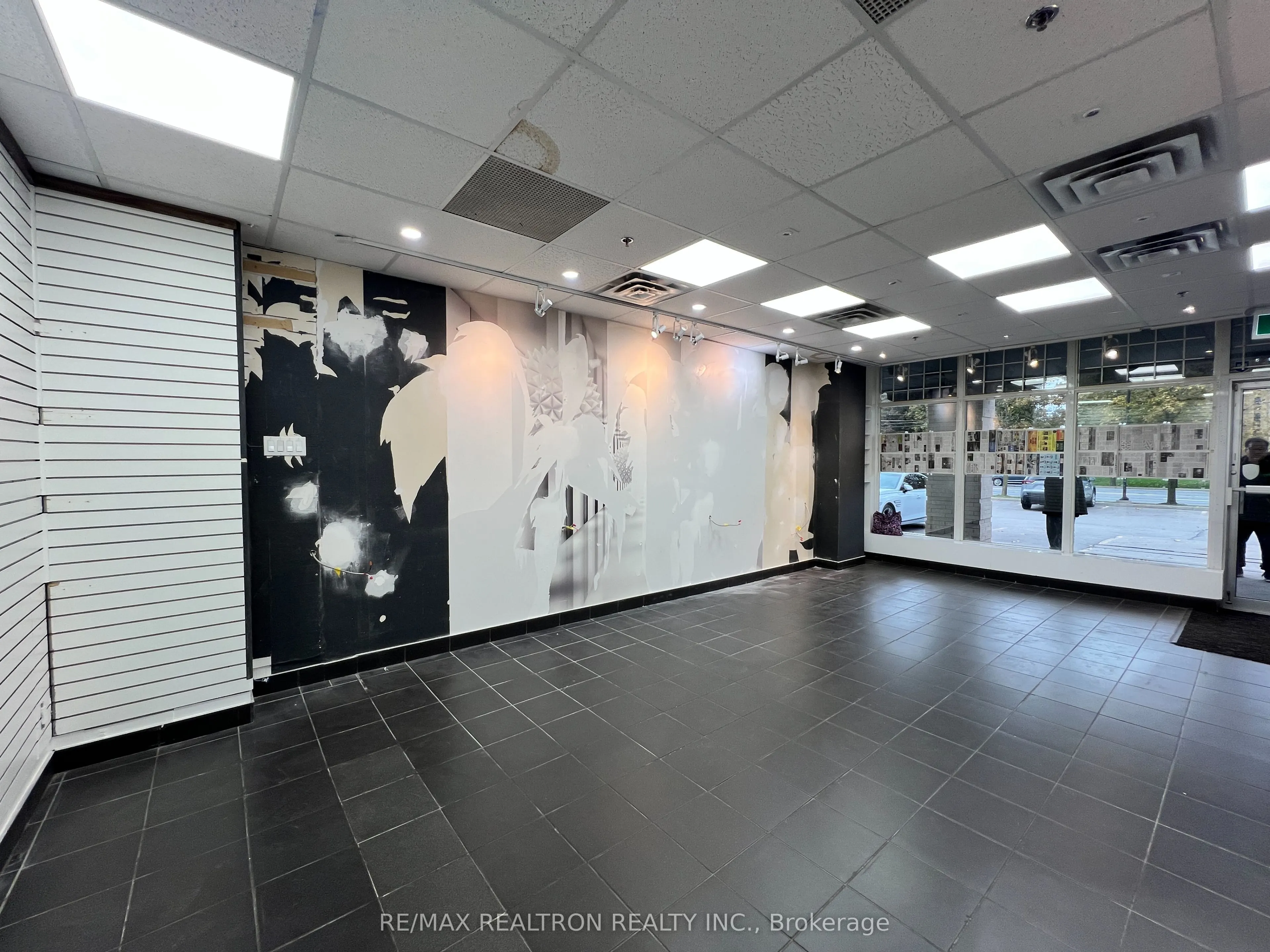 7378 Yonge Street, #26B