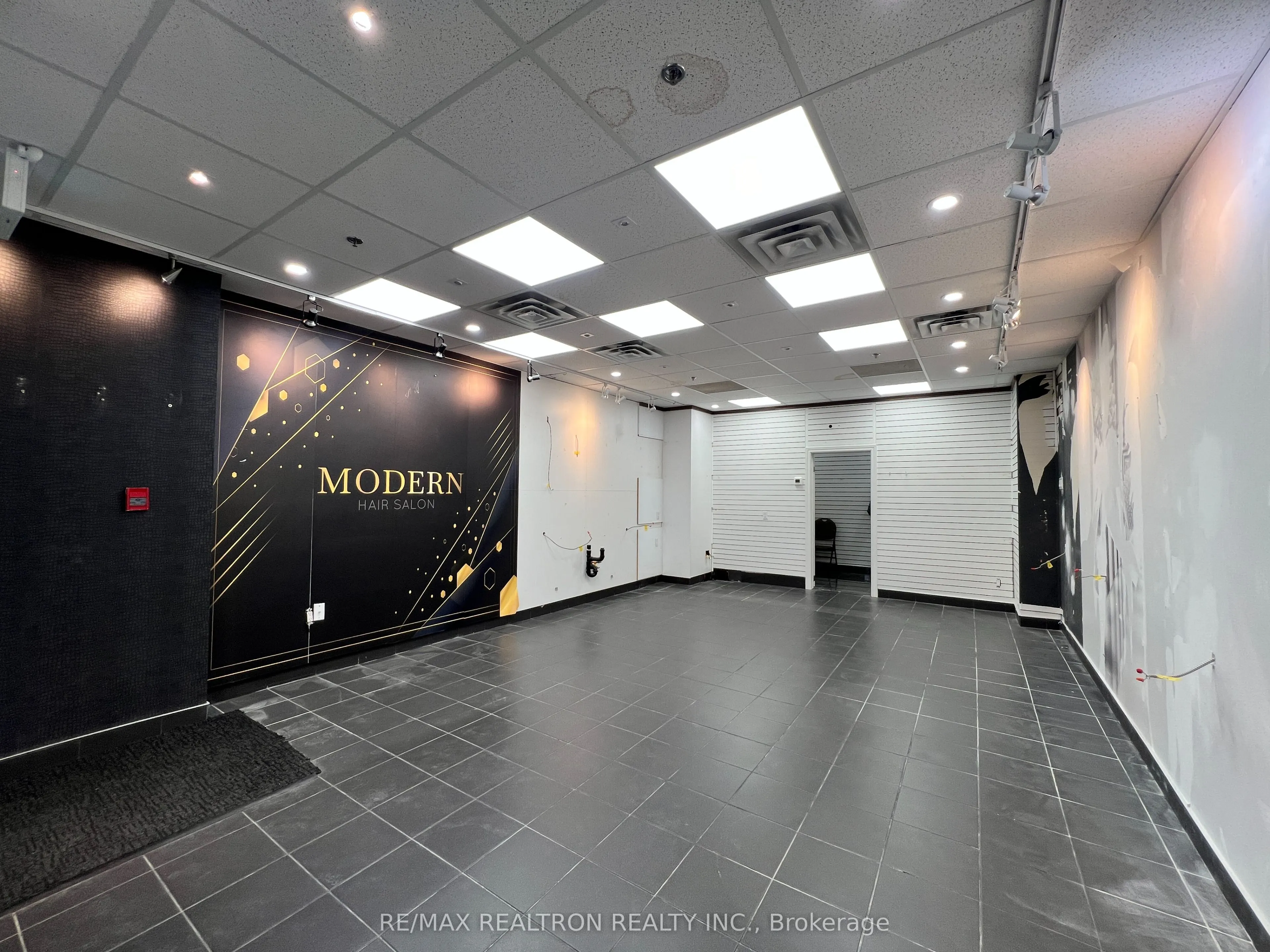 7378 Yonge Street, #26B