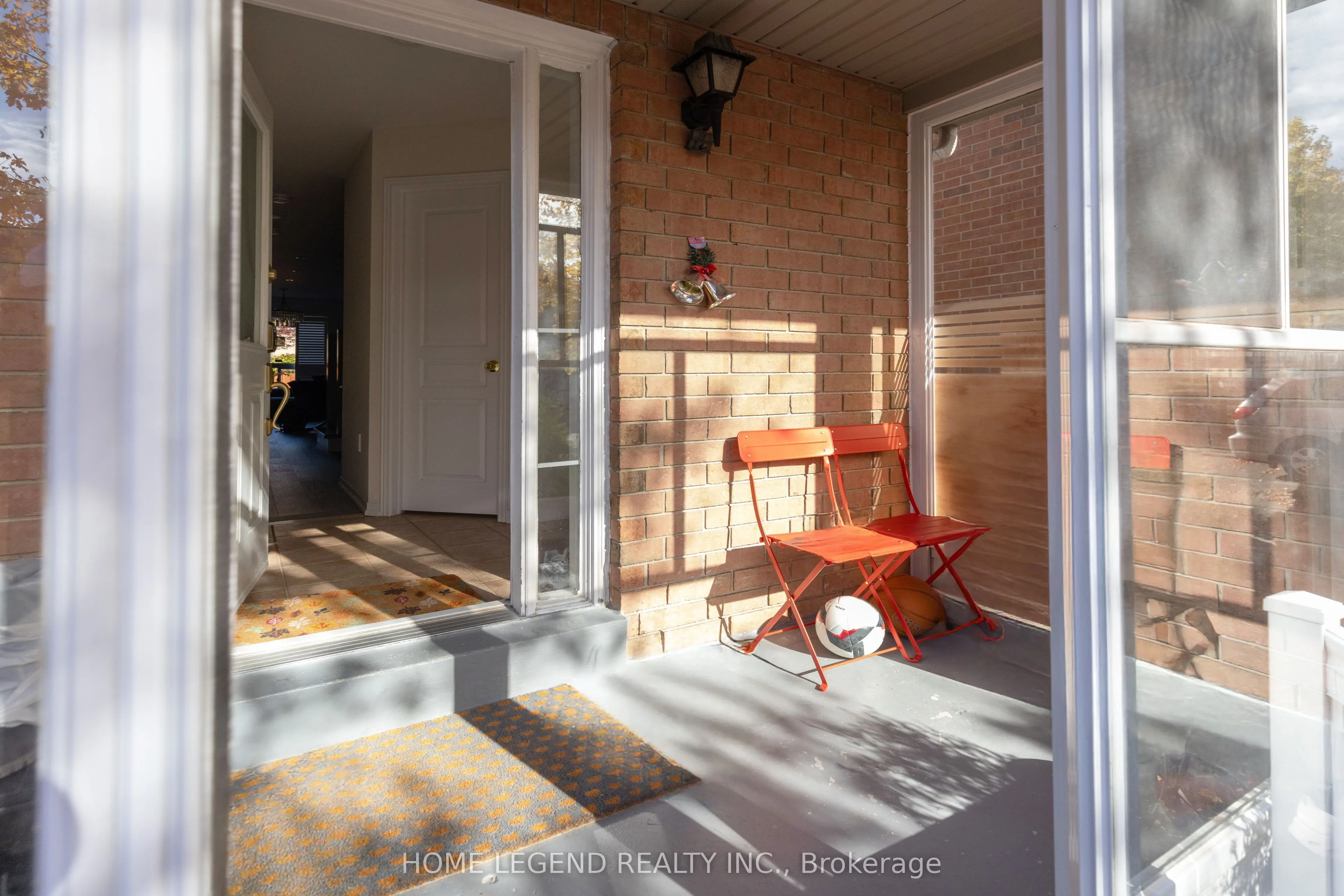 48 Warren Bradley Street