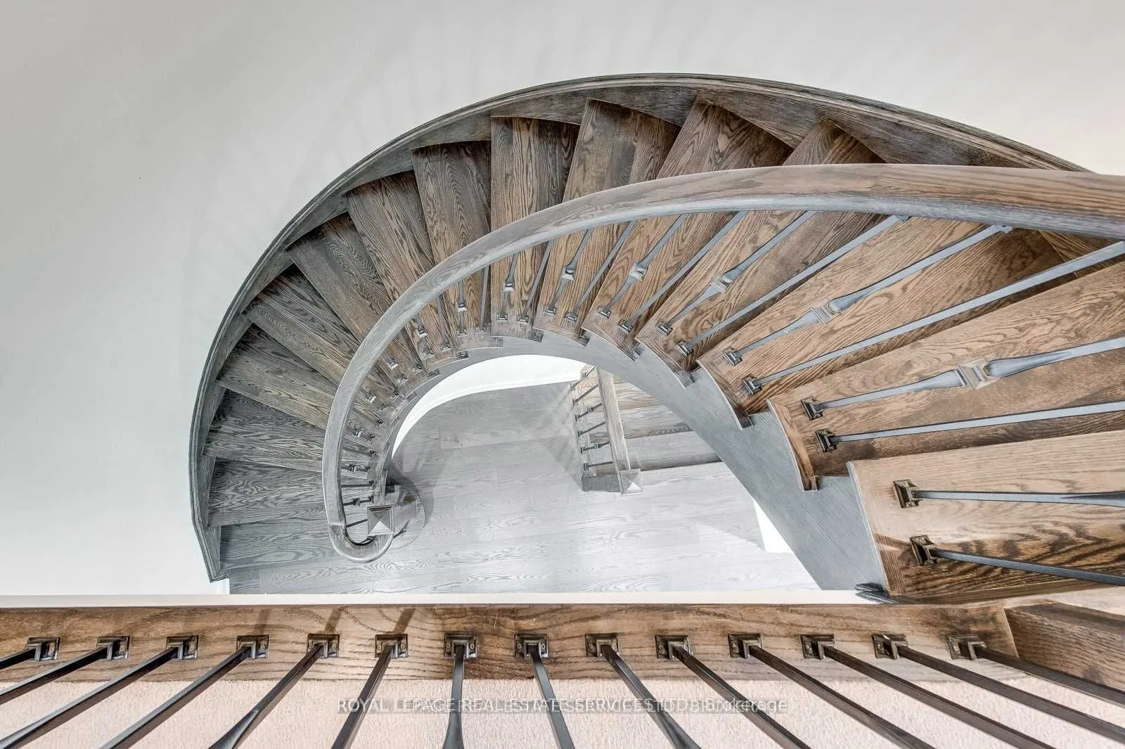 69 Card Lumber Crescent