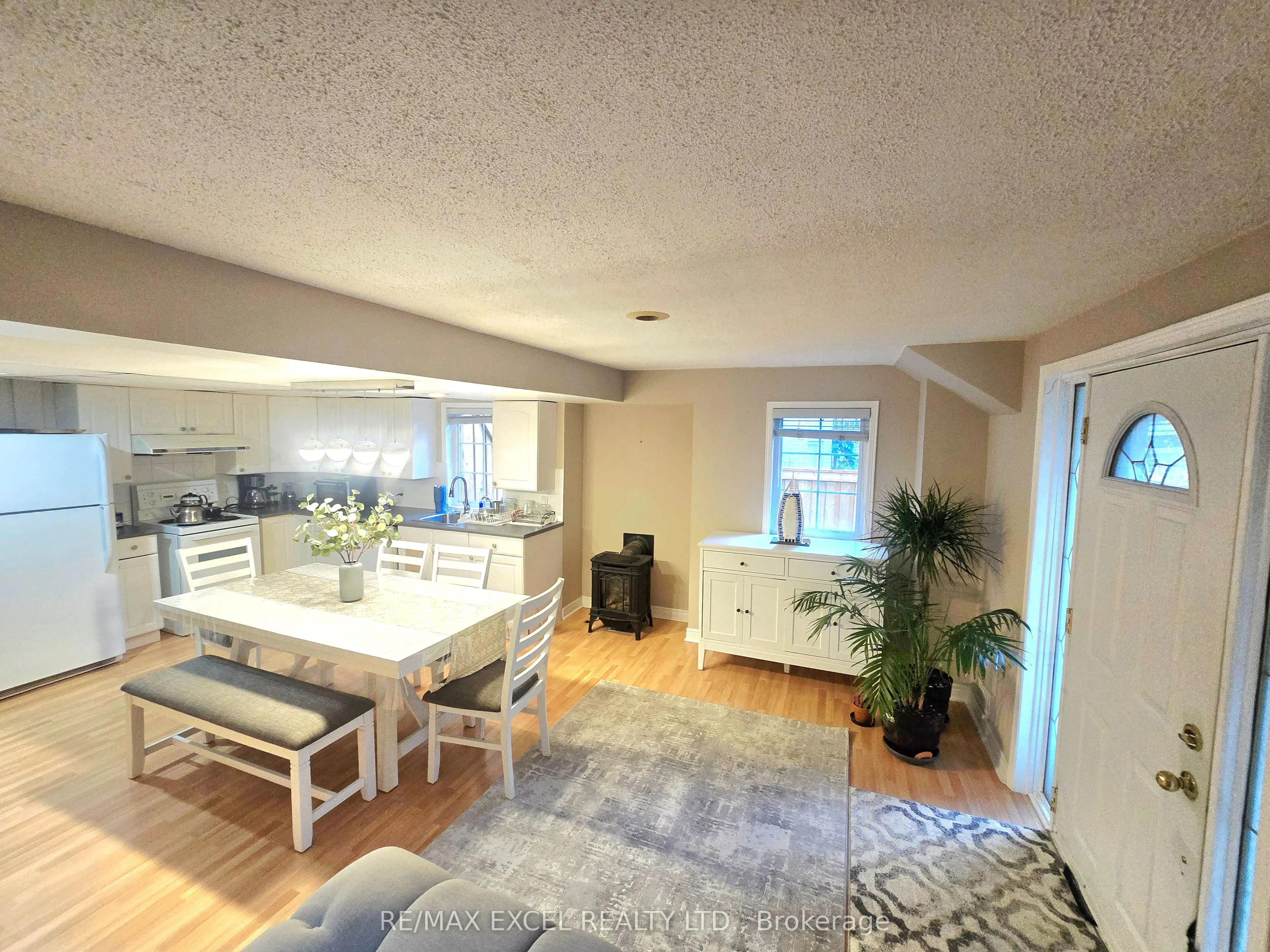 31 Green Meadow Crescent, #Lower Level