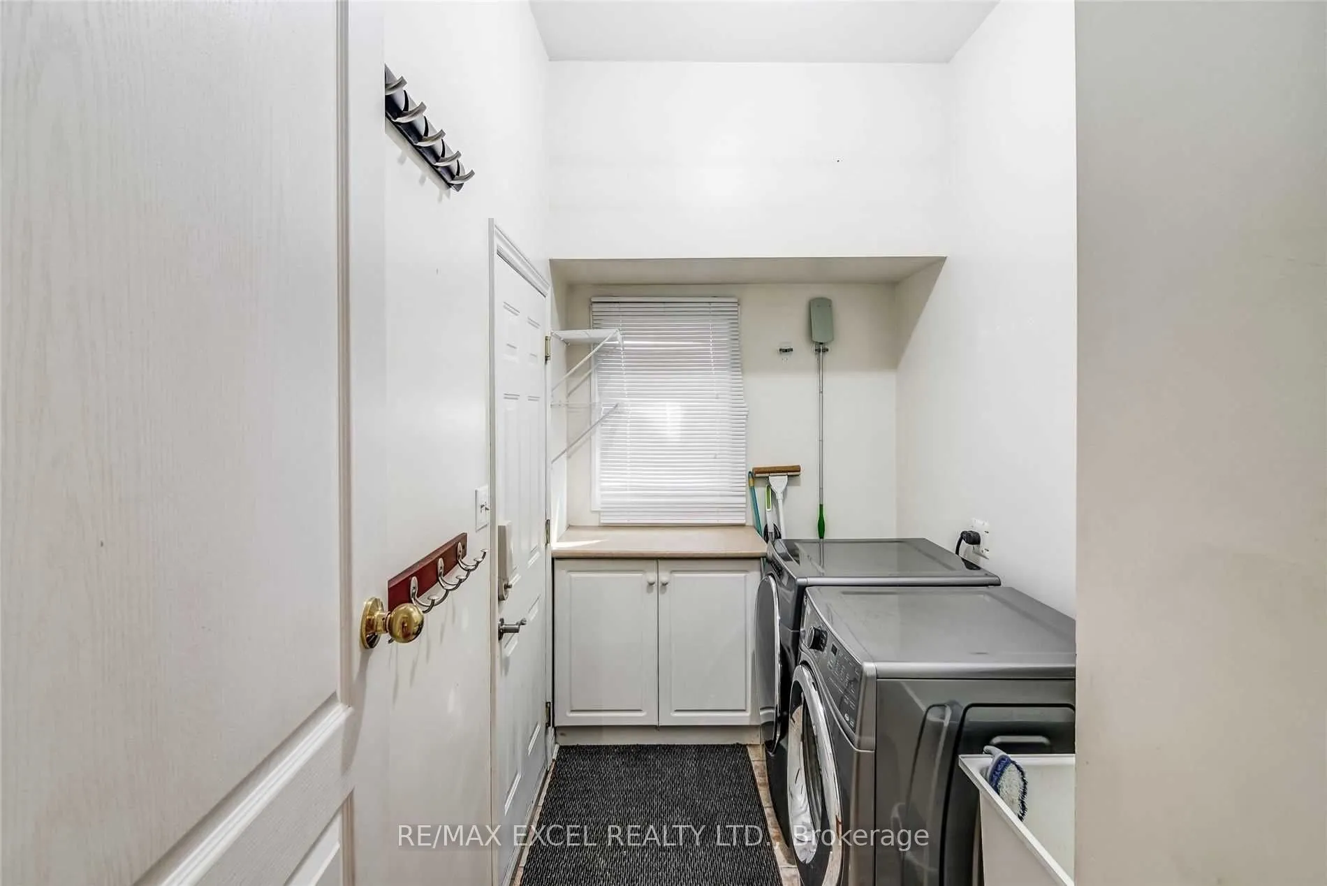 31 Green Meadow Crescent, #Upper Level