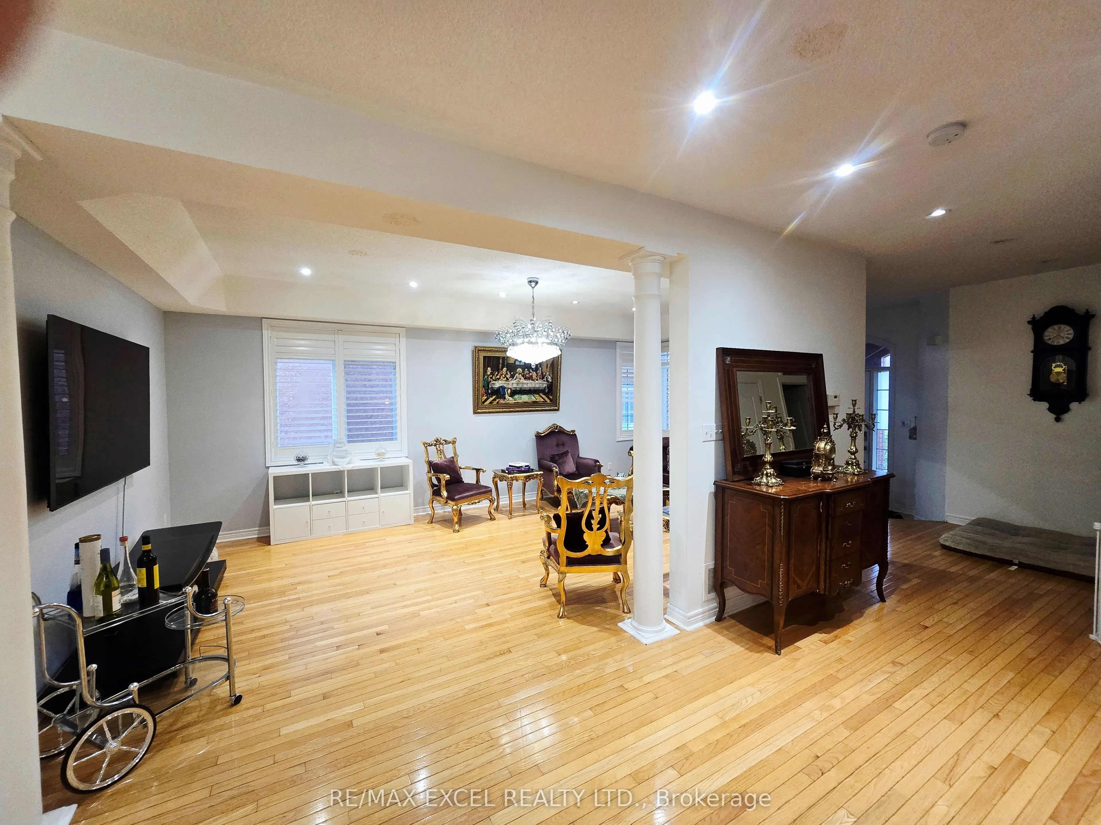 31 Green Meadow Crescent, #Upper Level