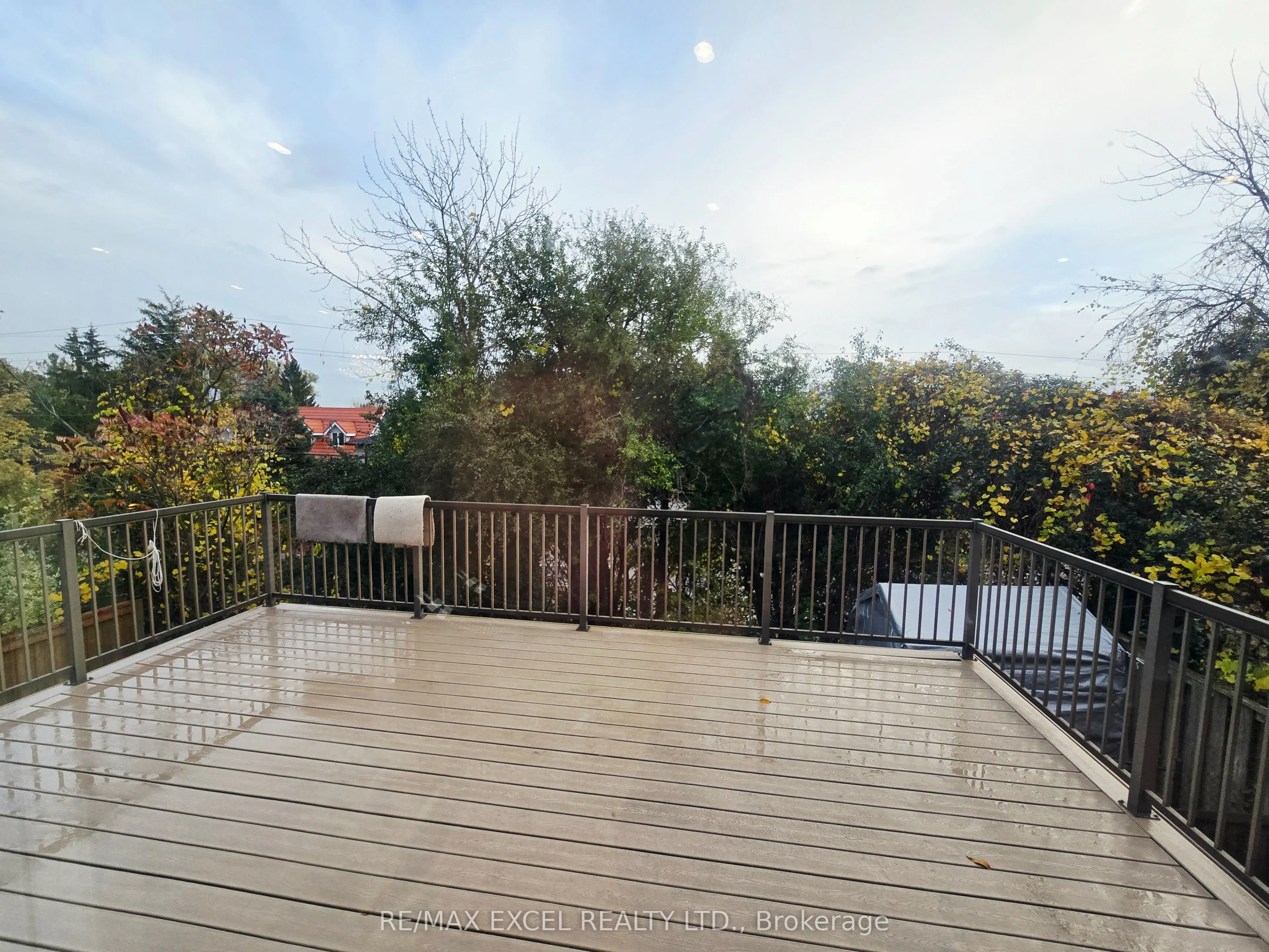 31 Green Meadow Crescent, #Upper Level