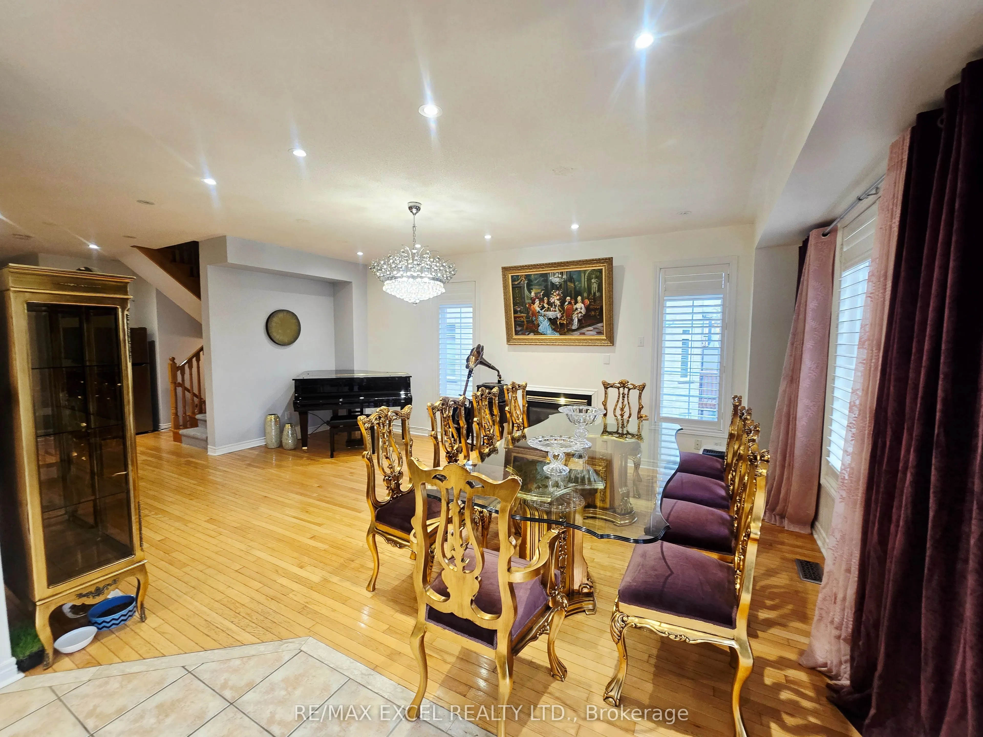 31 Green Meadow Crescent, #Upper Level