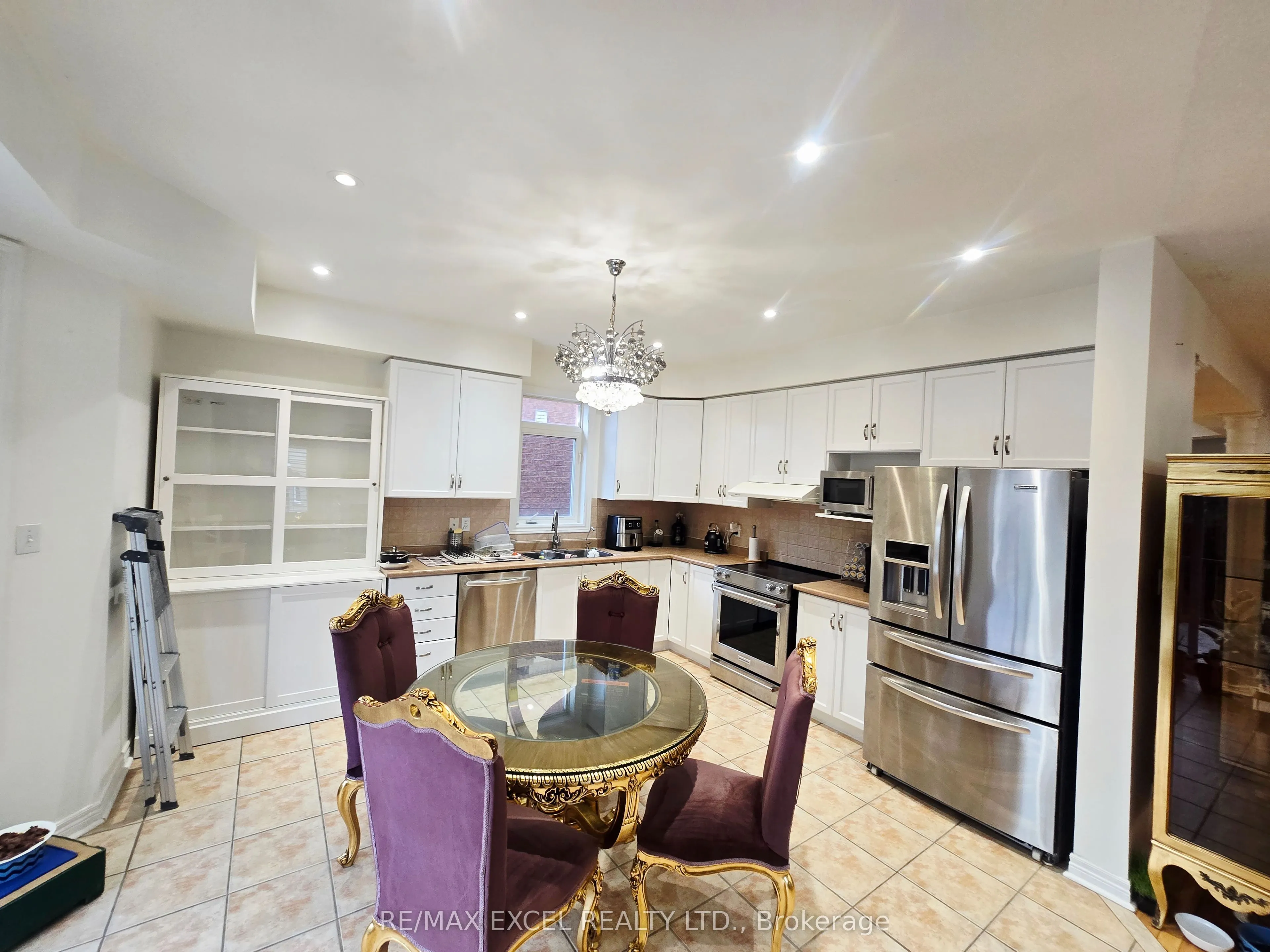 31 Green Meadow Crescent, #Upper Level