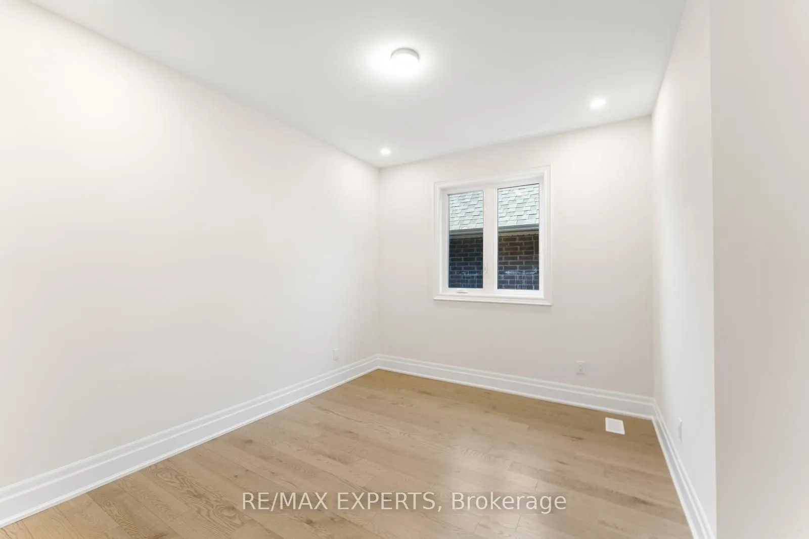 17 Saxby Farm Avenue