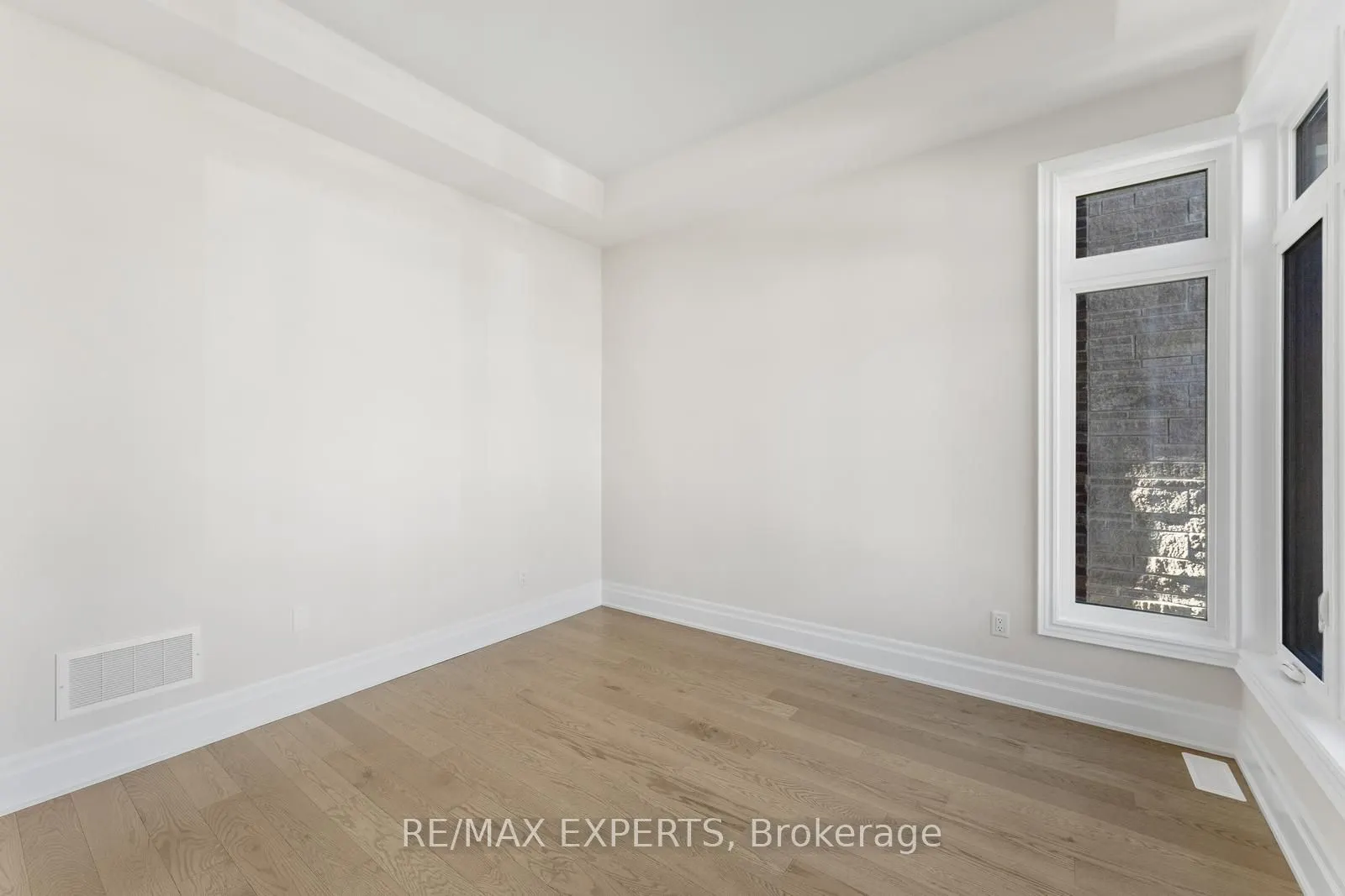 17 Saxby Farm Avenue