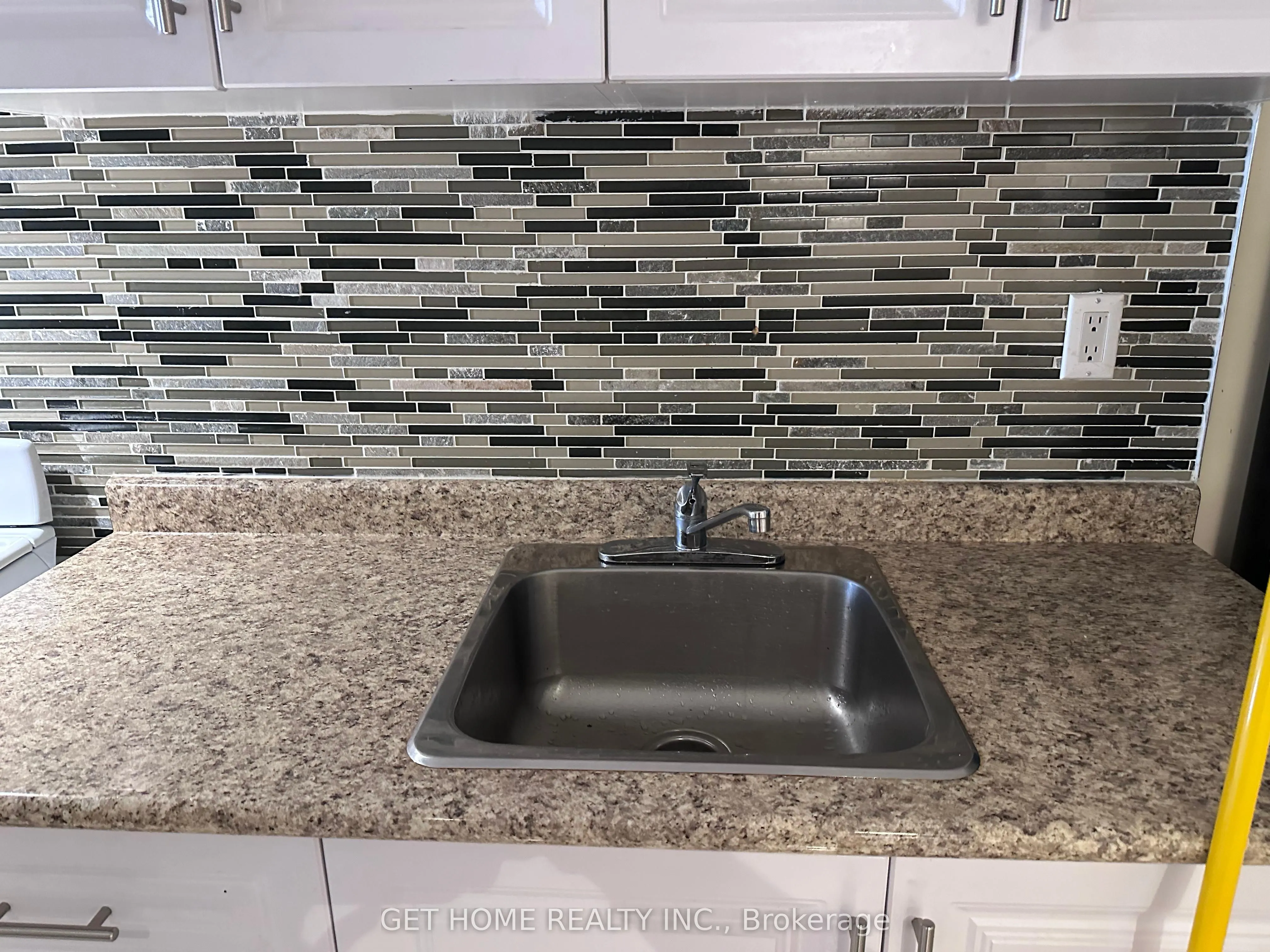 91 Hammersly Boulevard, #Bsmt