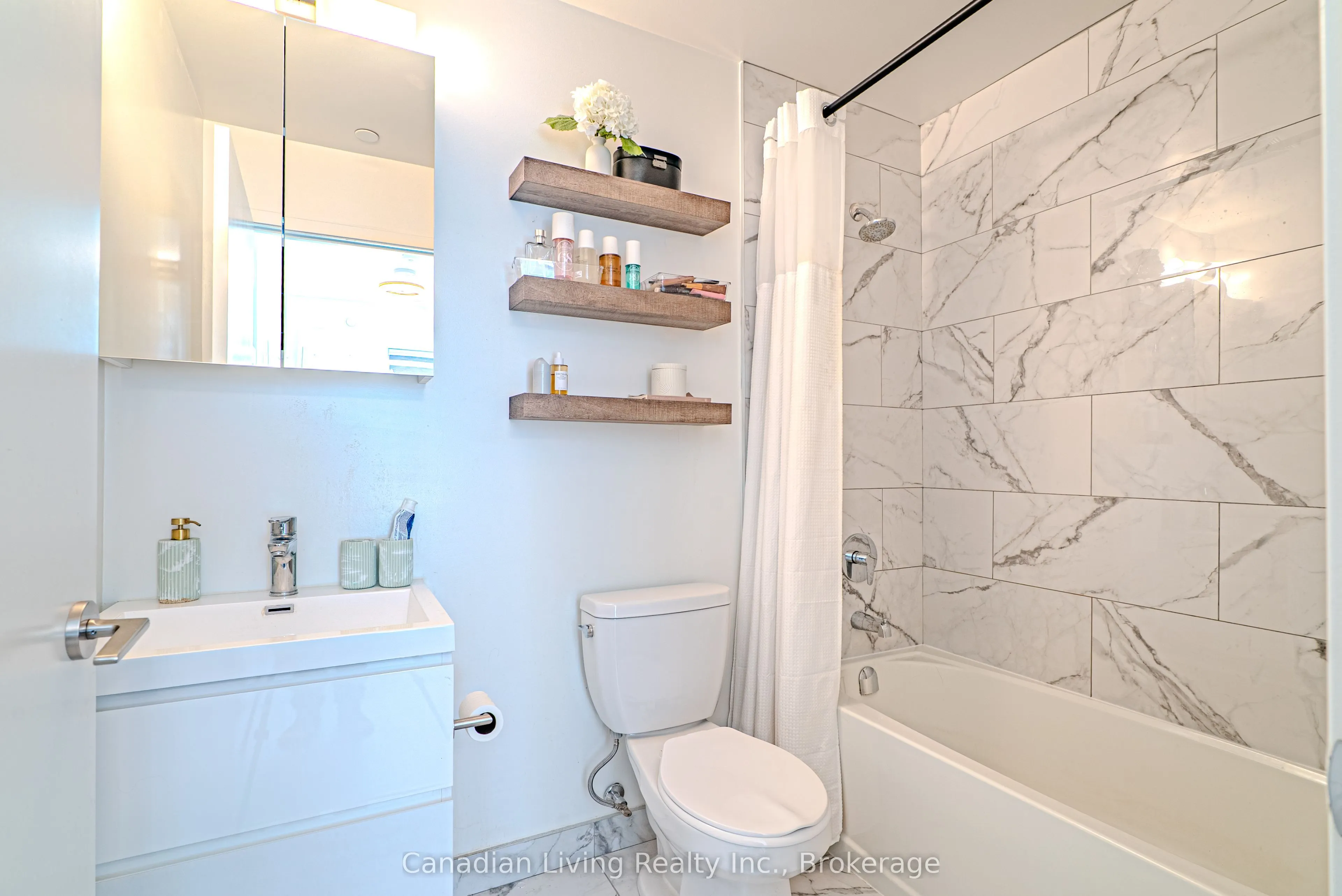 8119 Birchmount Road, #827