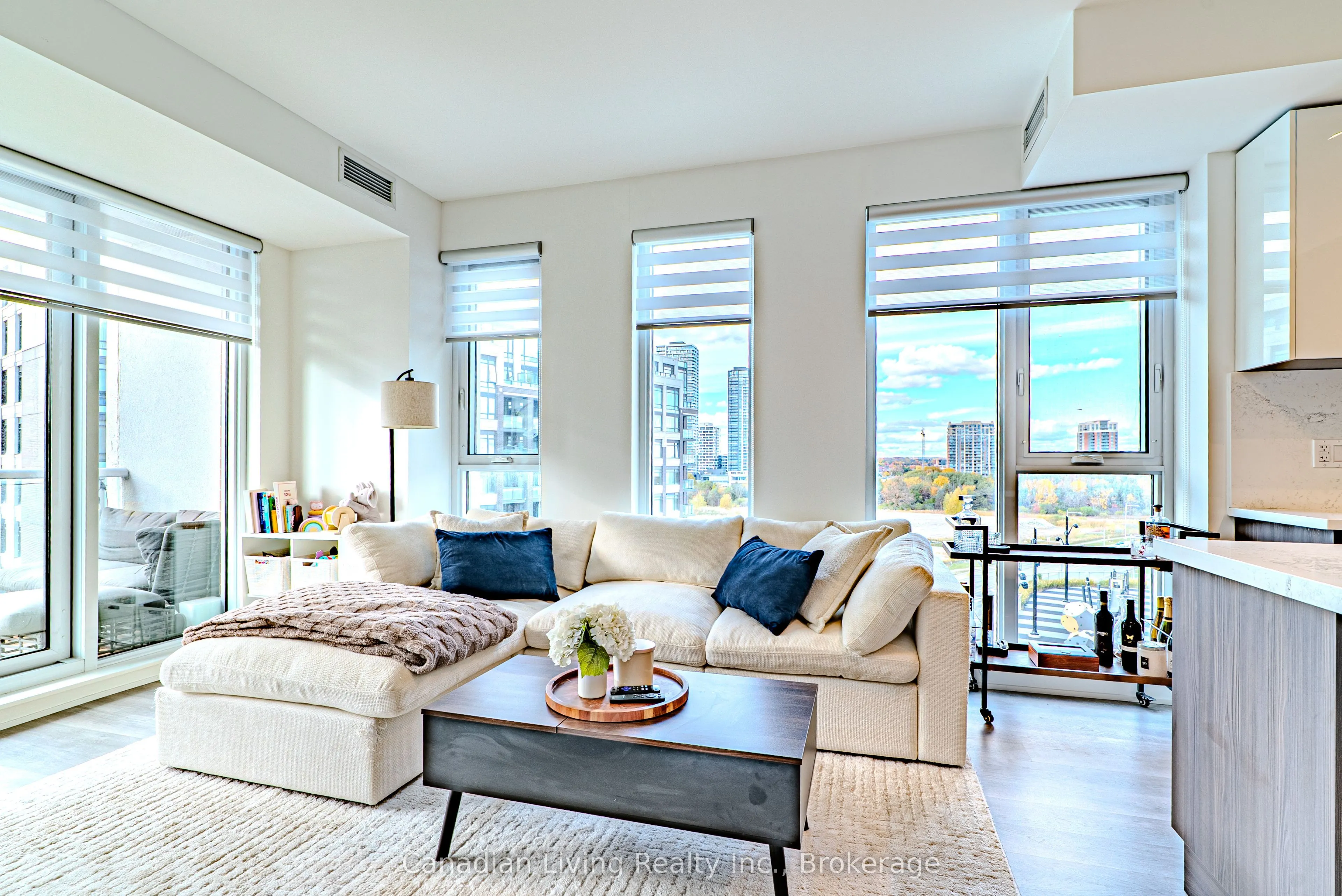 8119 Birchmount Road, #827