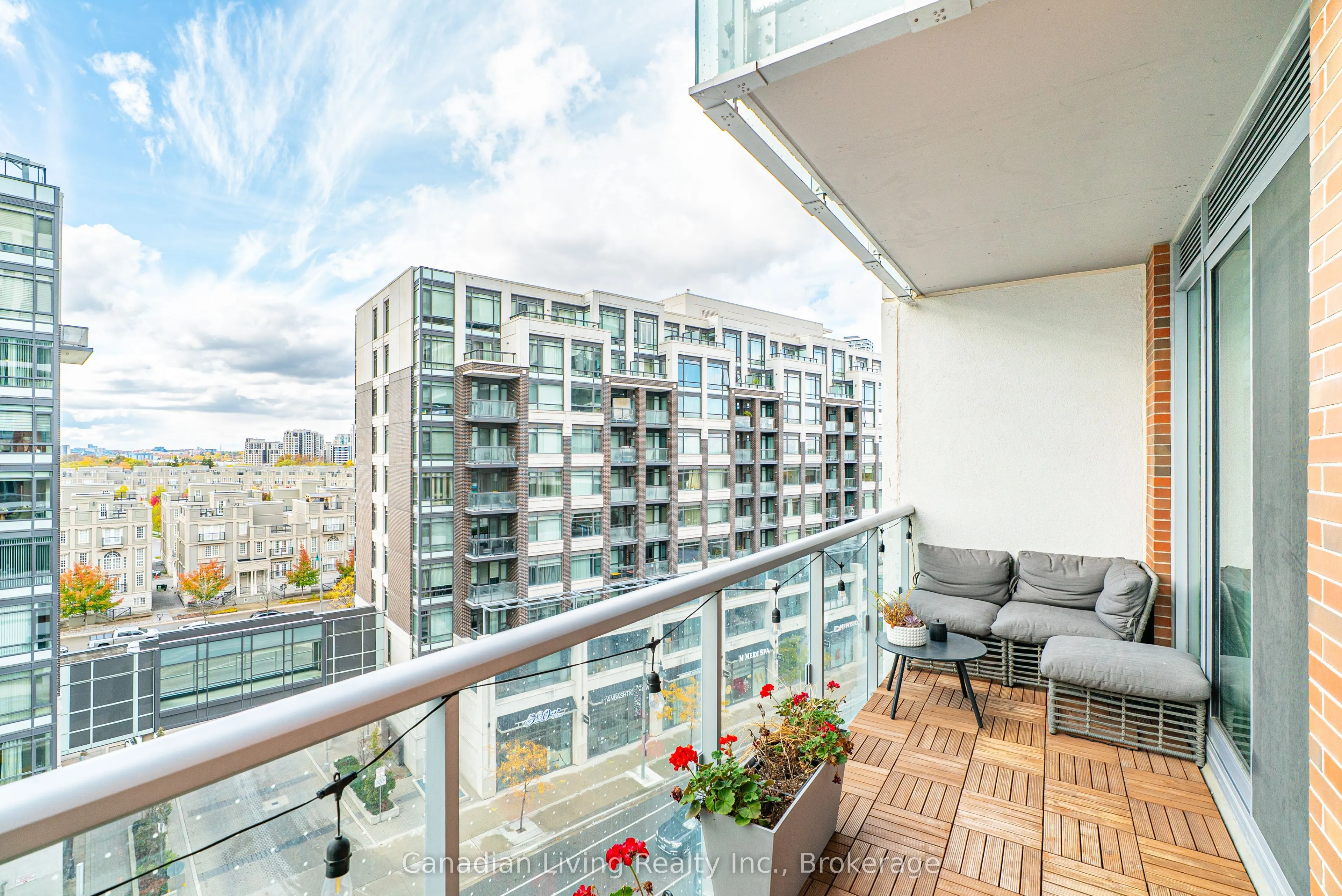 8119 Birchmount Road, #827