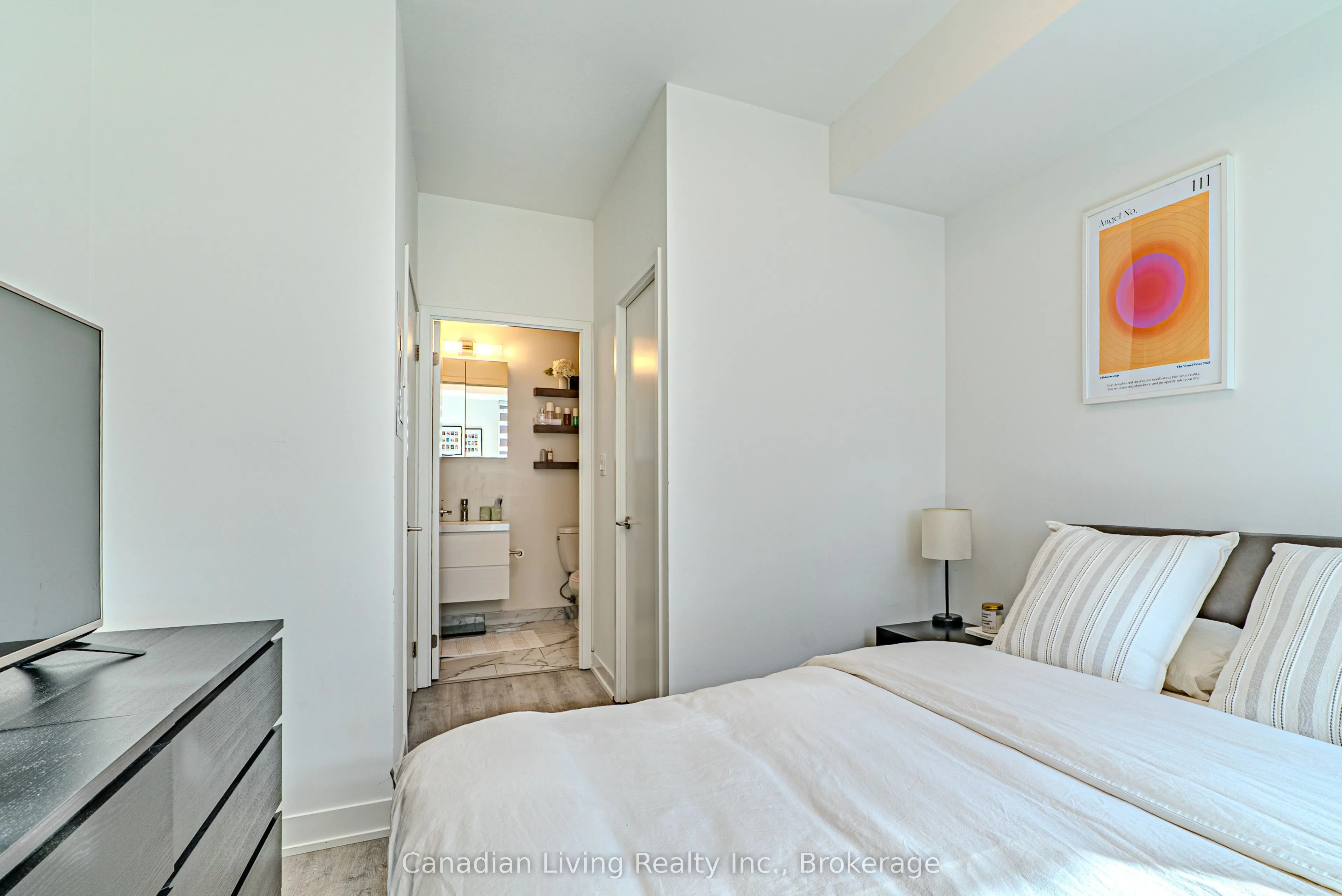 8119 Birchmount Road, #827