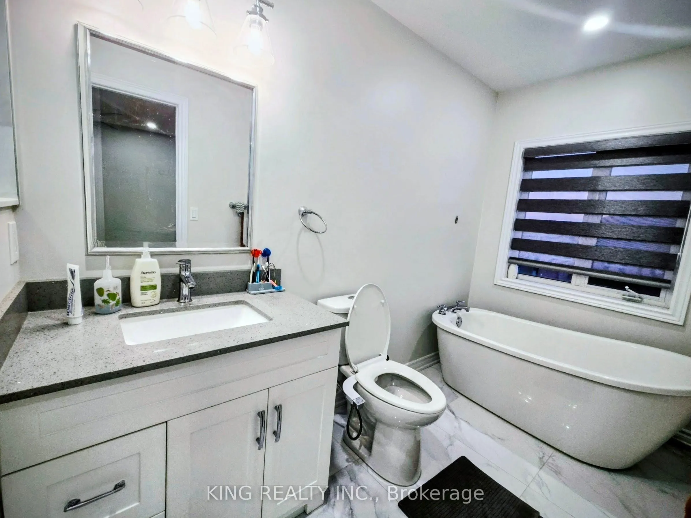 131 Royal Appian Crescent