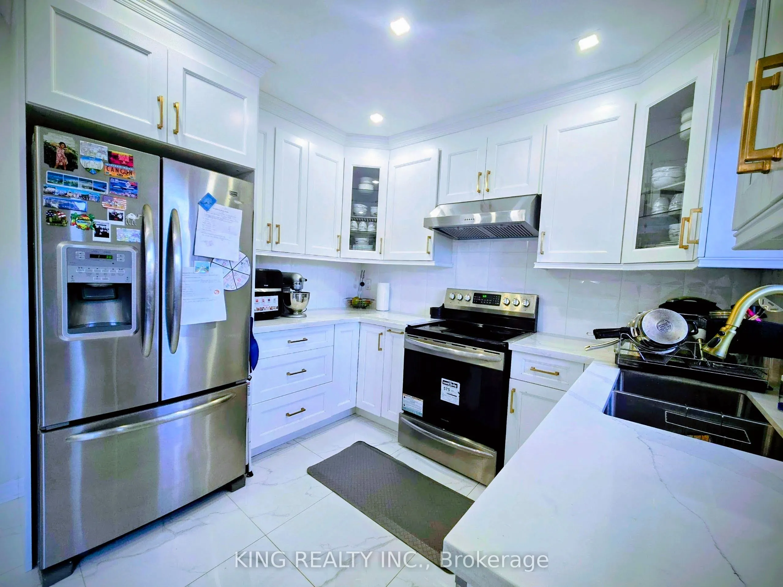 131 Royal Appian Crescent