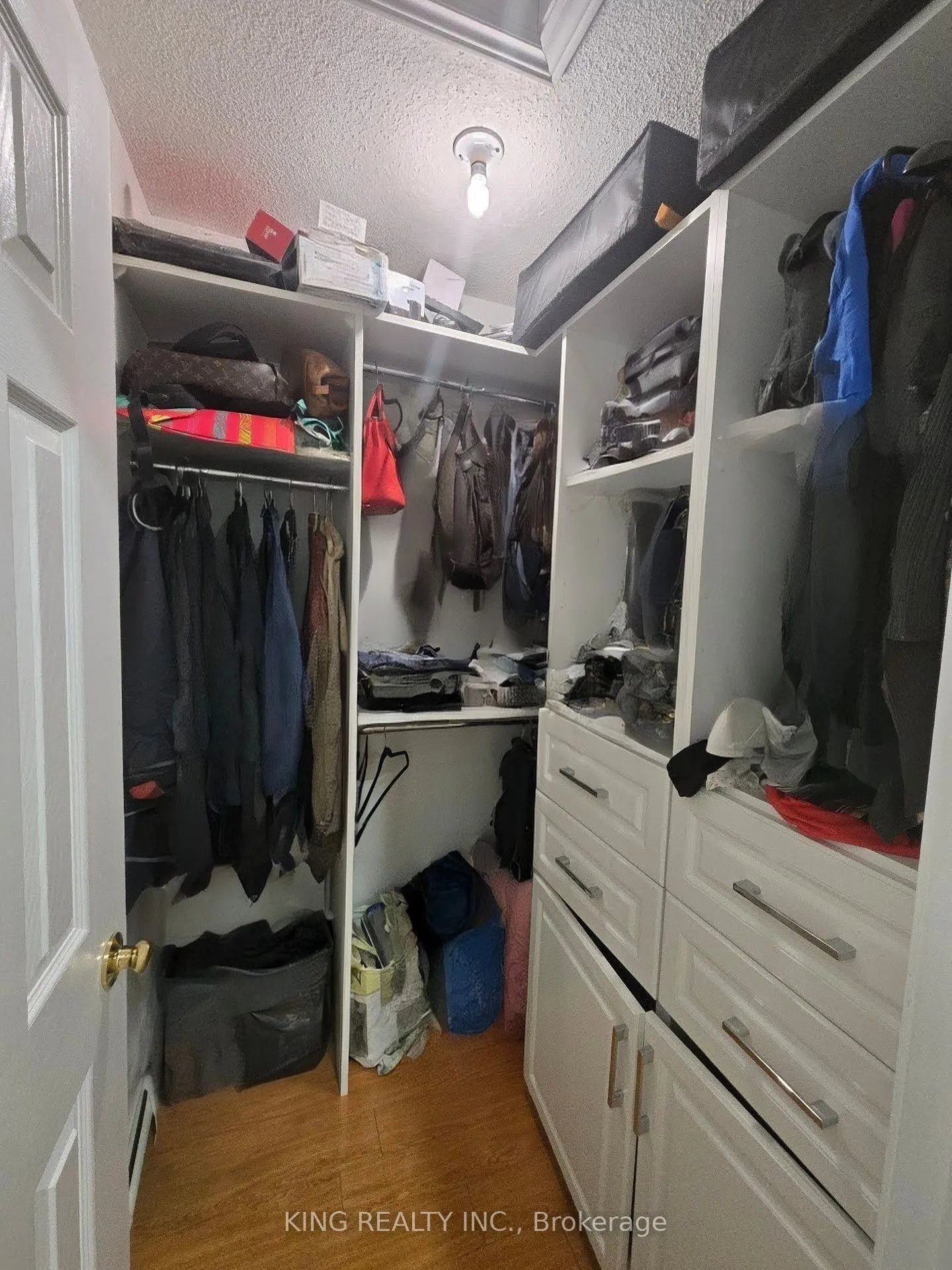 131 Royal Appian Crescent