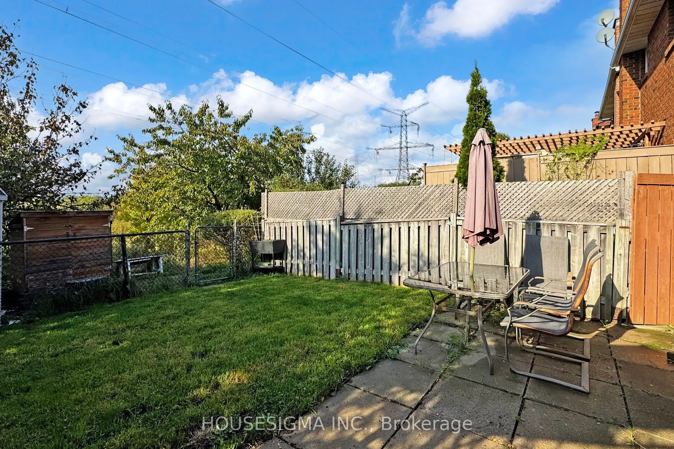 54 Oakmount Crescent