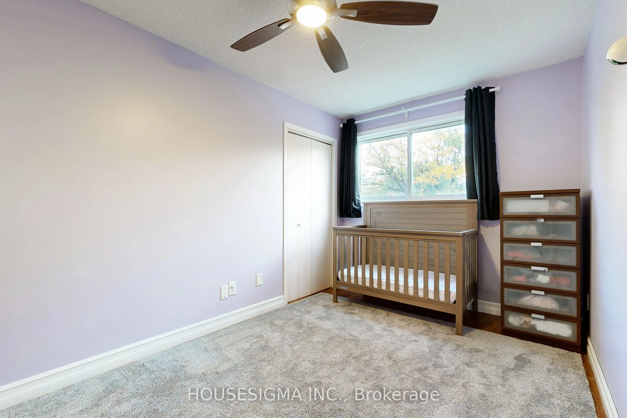 54 Oakmount Crescent