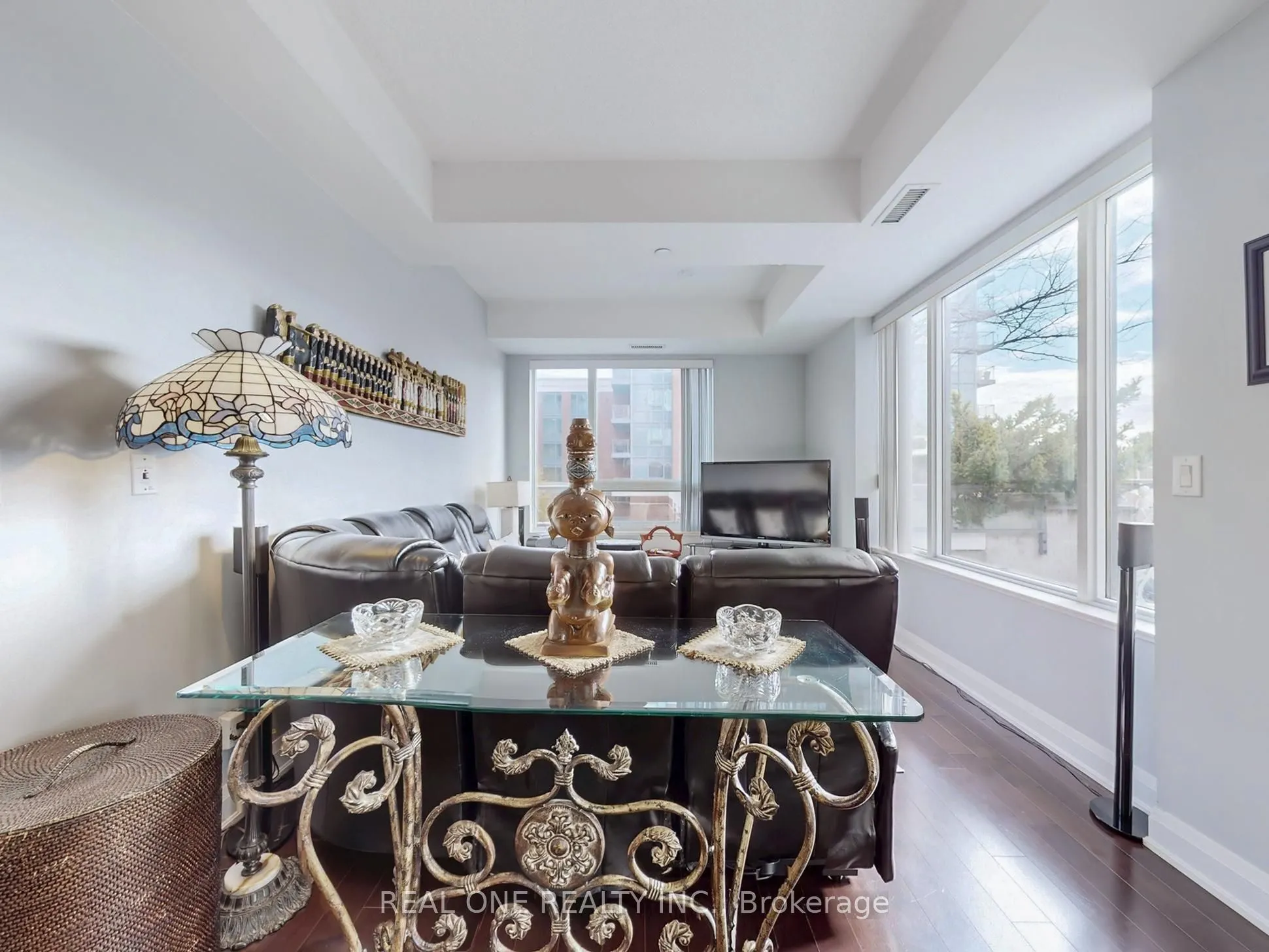 1 Uptown Drive, ##306