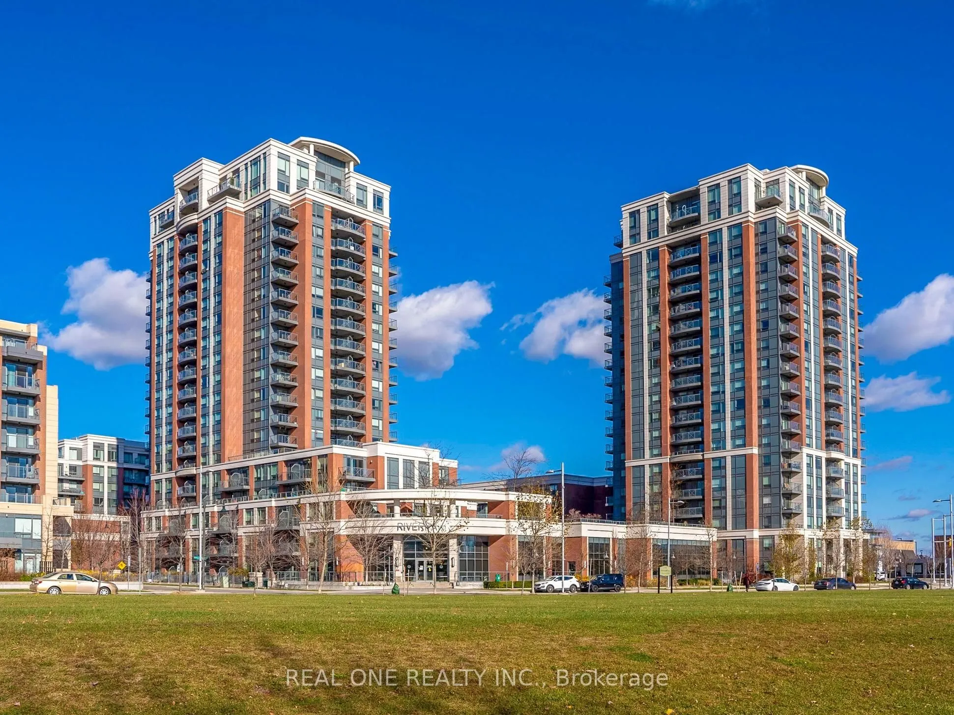 1 Uptown Drive, ##306