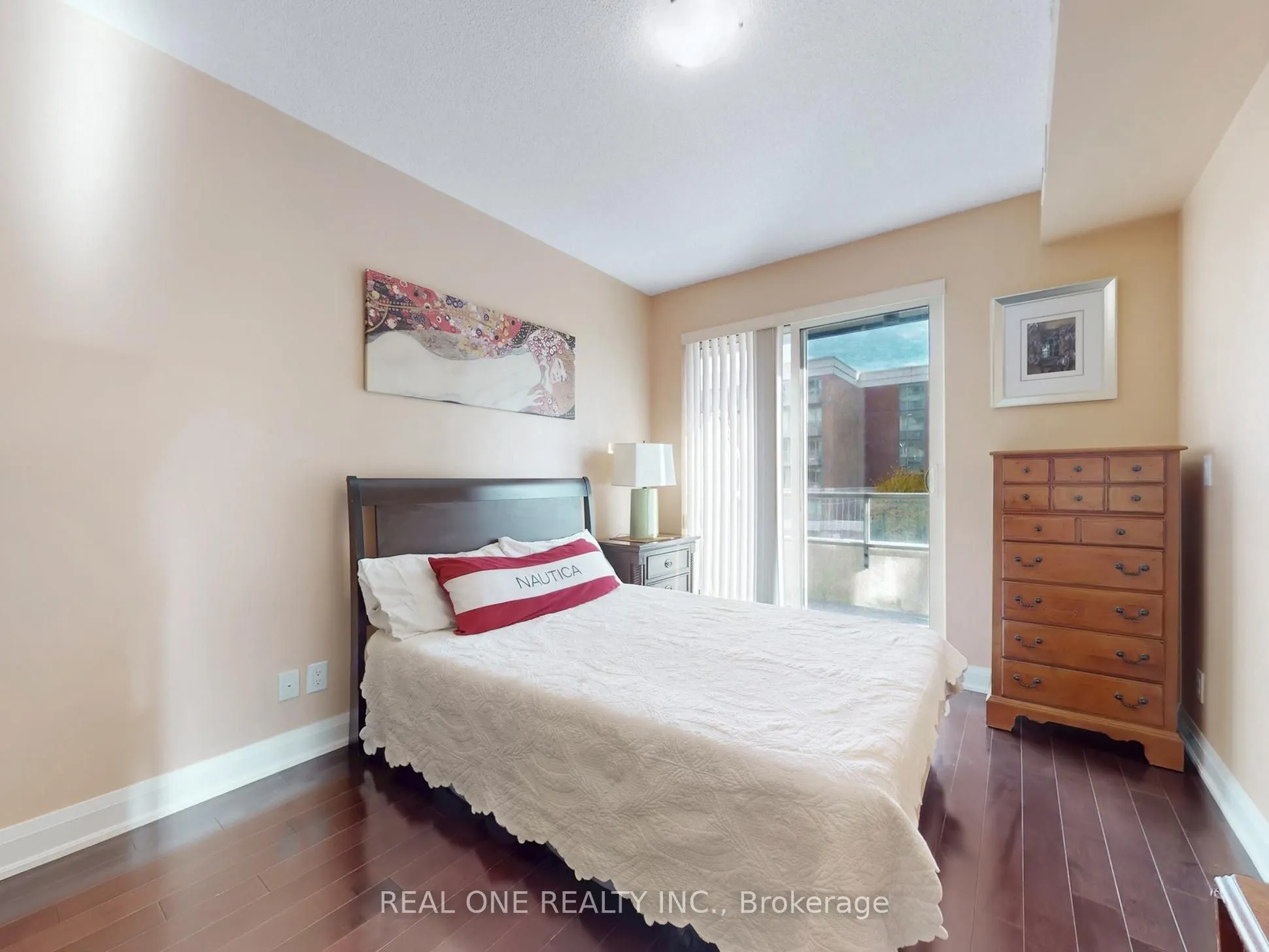 1 Uptown Drive, ##306