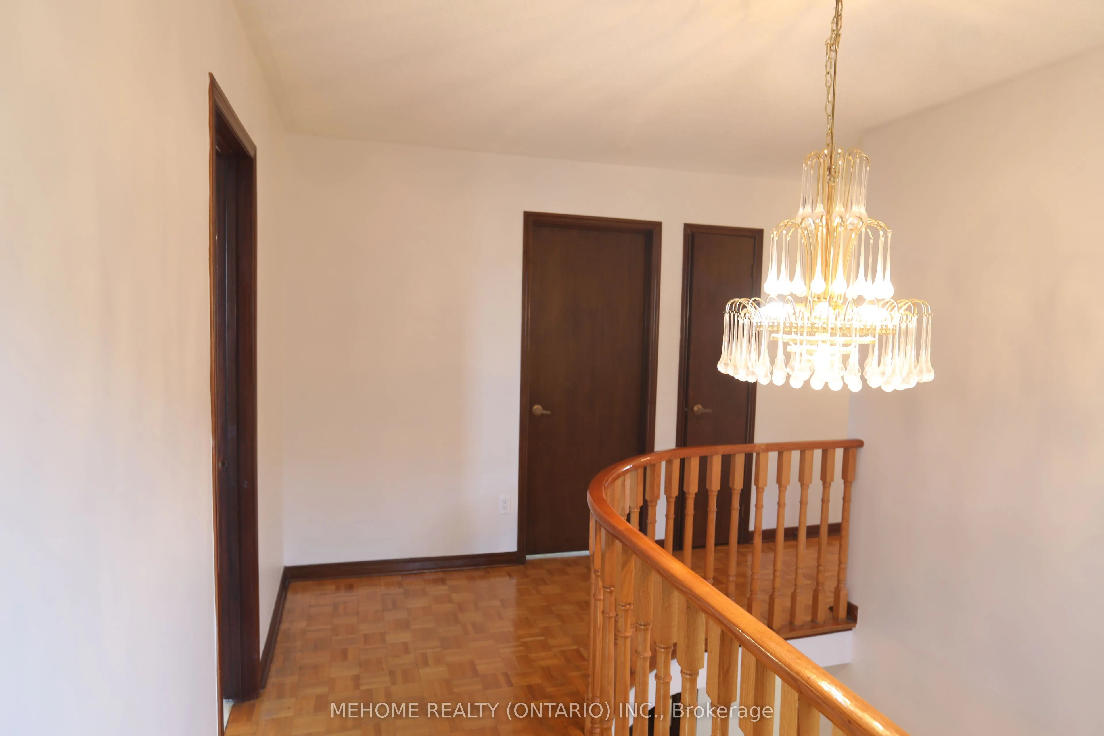 70 Governor Crescent