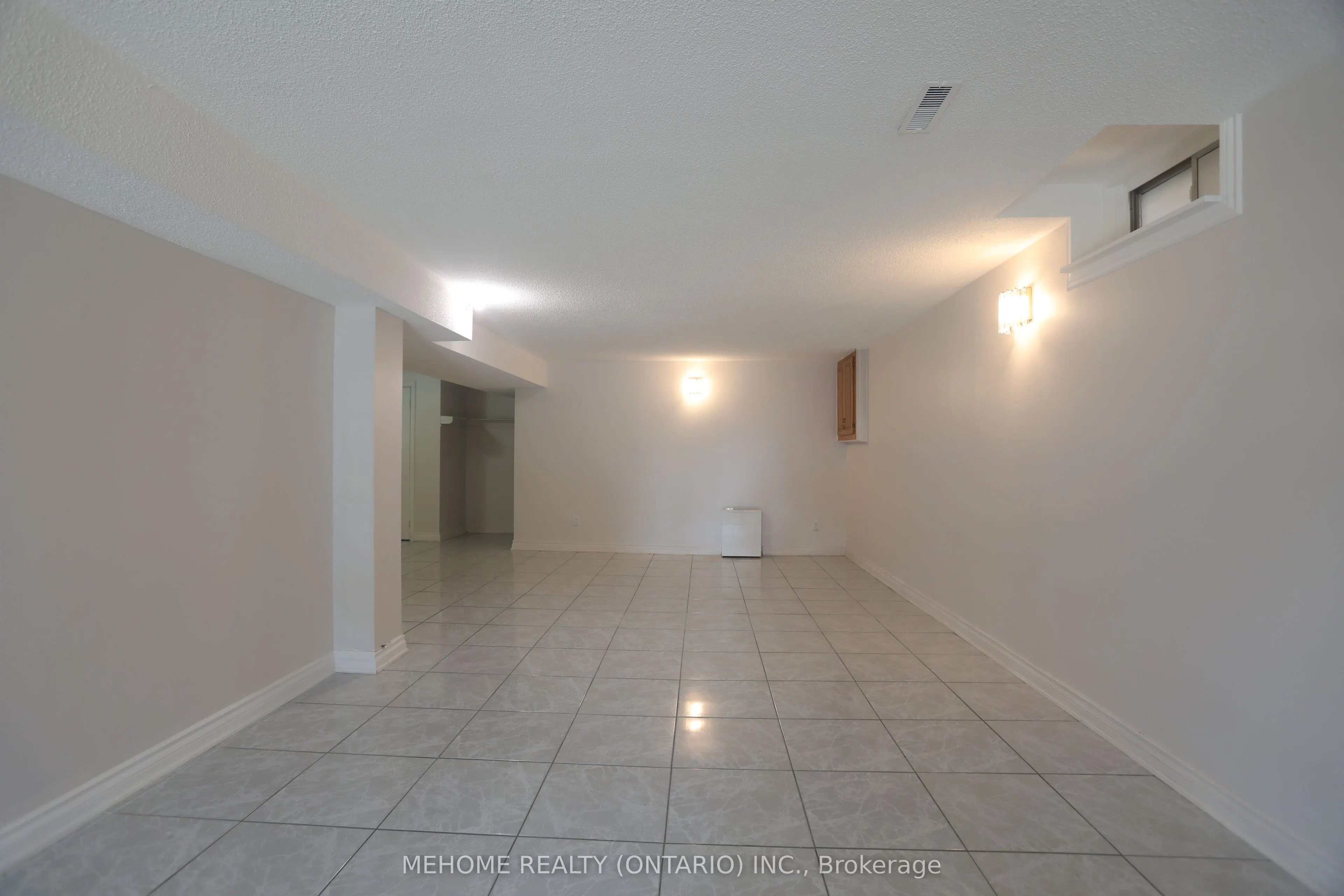 70 Governor Crescent